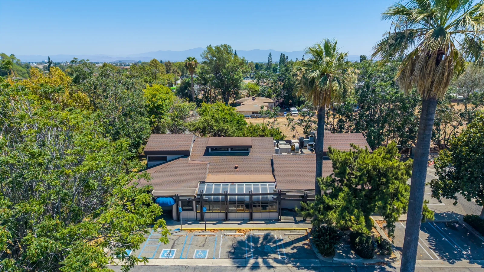 Retail in Rancho Cucamonga, CA — Lease in Rancho Cucamonga, CA, photo 5 of 8