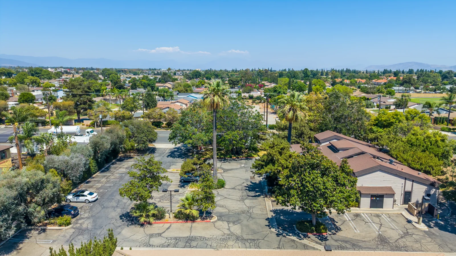 Retail in Rancho Cucamonga, CA — Lease in Rancho Cucamonga, CA, photo 6 of 8