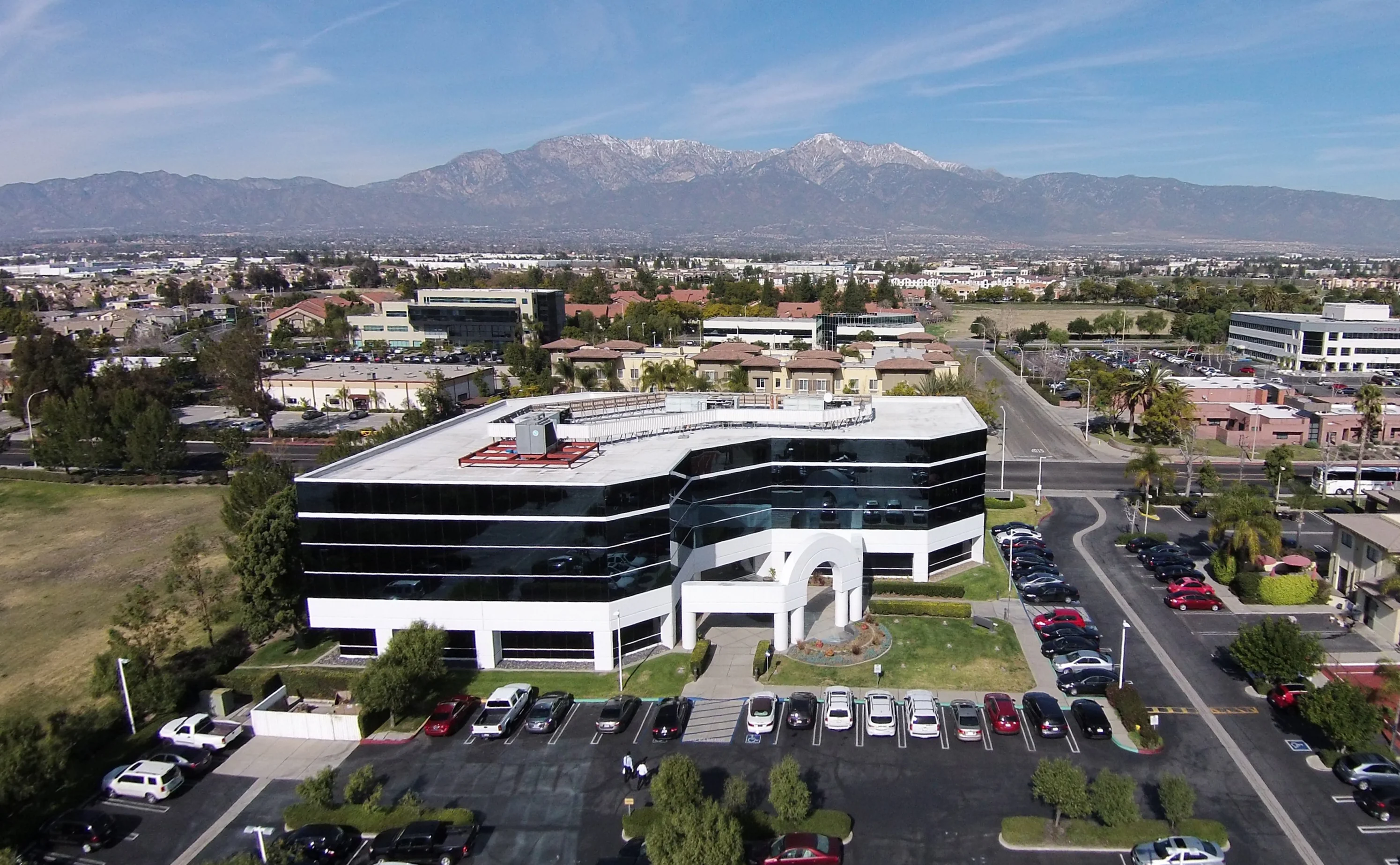 New Pointe Plaza — Lease in Ontario, CA, photo 1 of 2