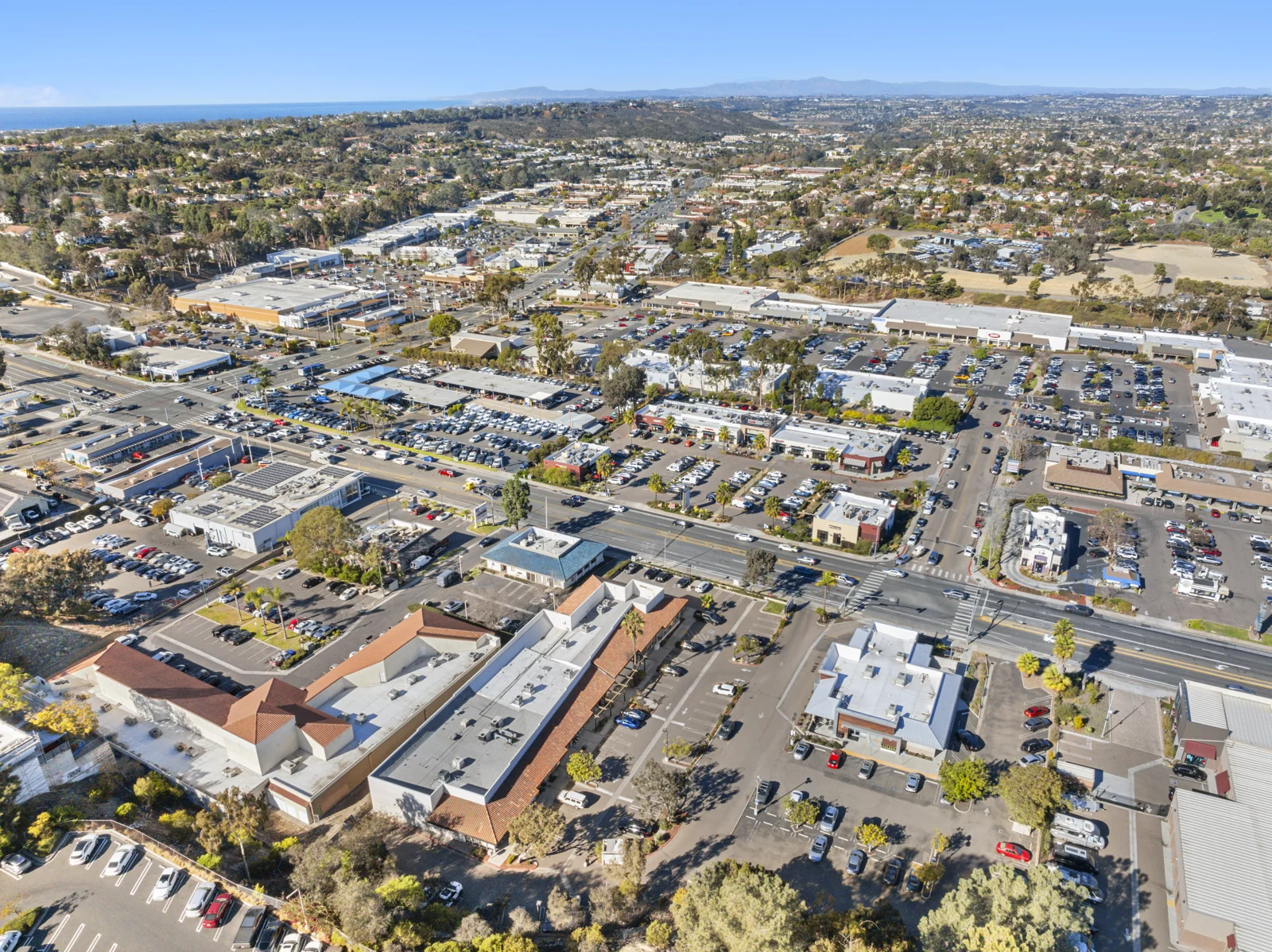 Retail in Encinitas, CA — Lease in Encinitas, CA, photo 3 of 3