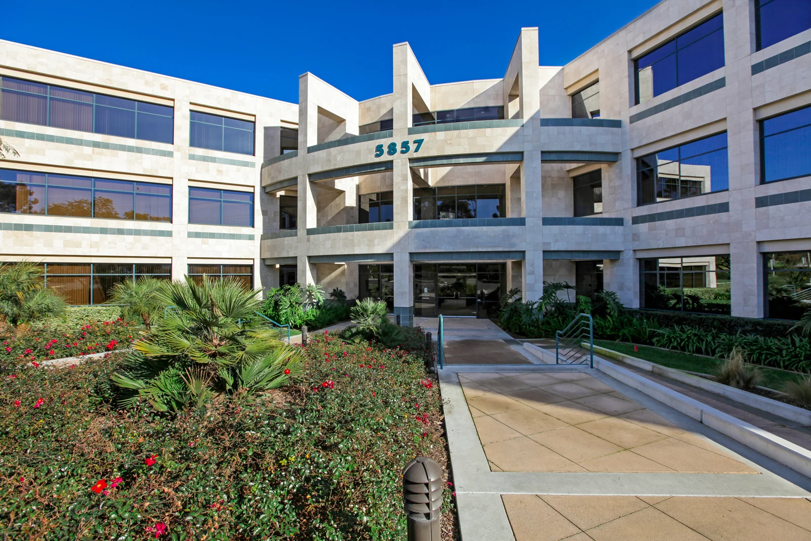 Palomar Heights Corporate Center - office in Carlsbad, CA