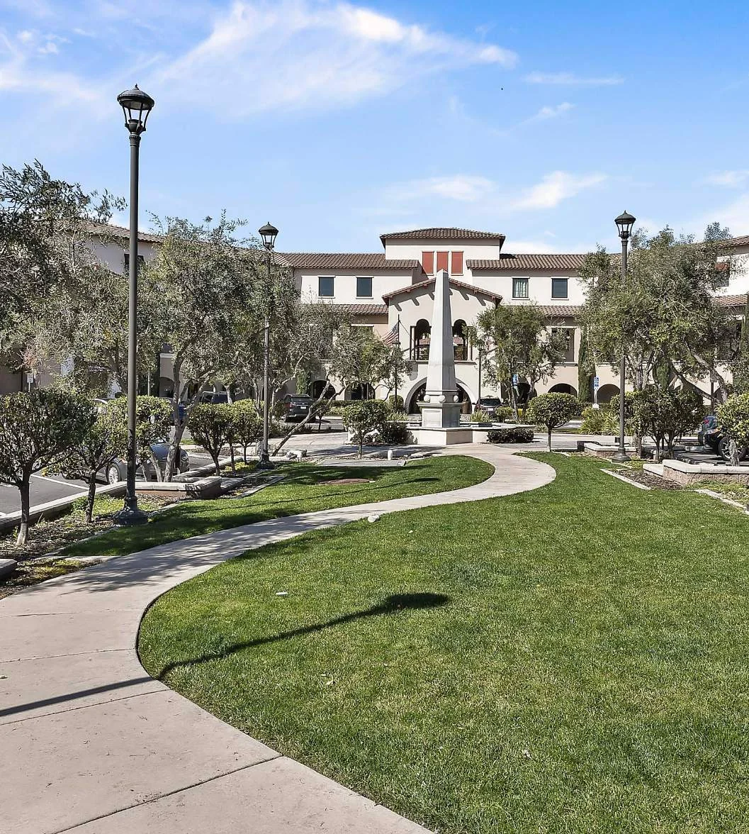 Piazza De Oro — Lease in Oceanside, CA, photo 1 of 1