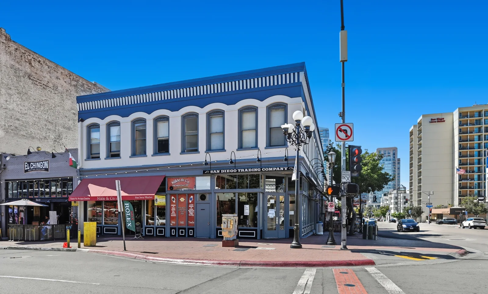 Retail in San Diego, CA