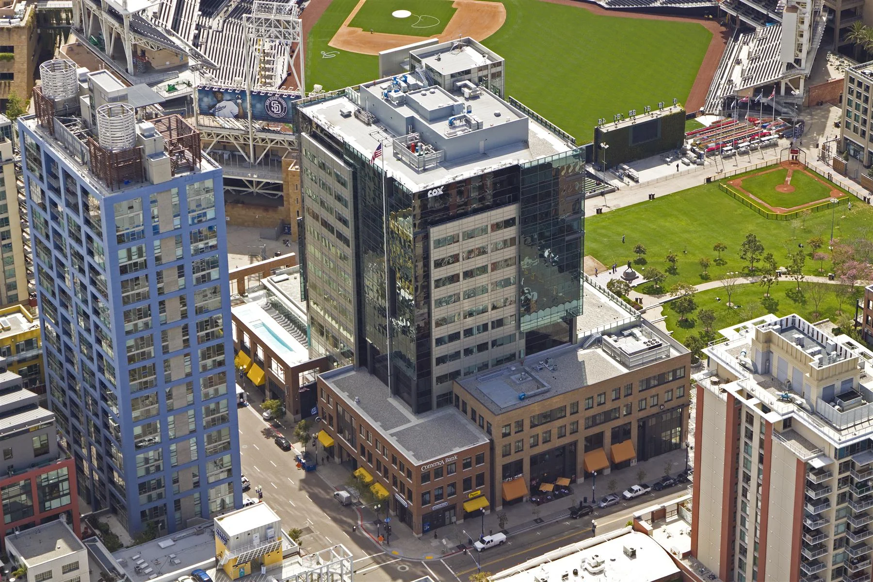 DiamondView Tower - photo 3 - San Diego, CA
