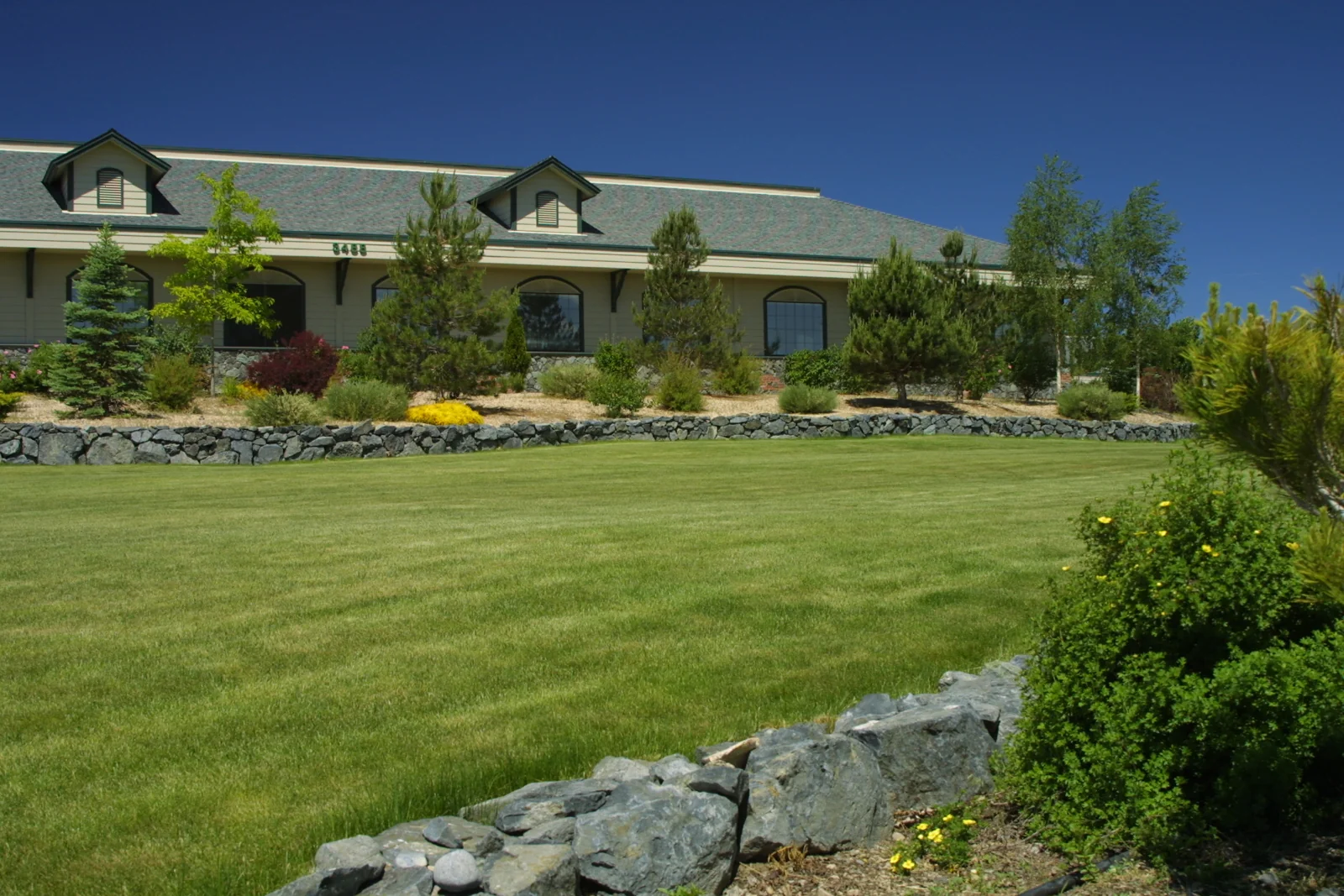Parkway Professional Center — Lease in Carson City, NV, photo 2 of 2