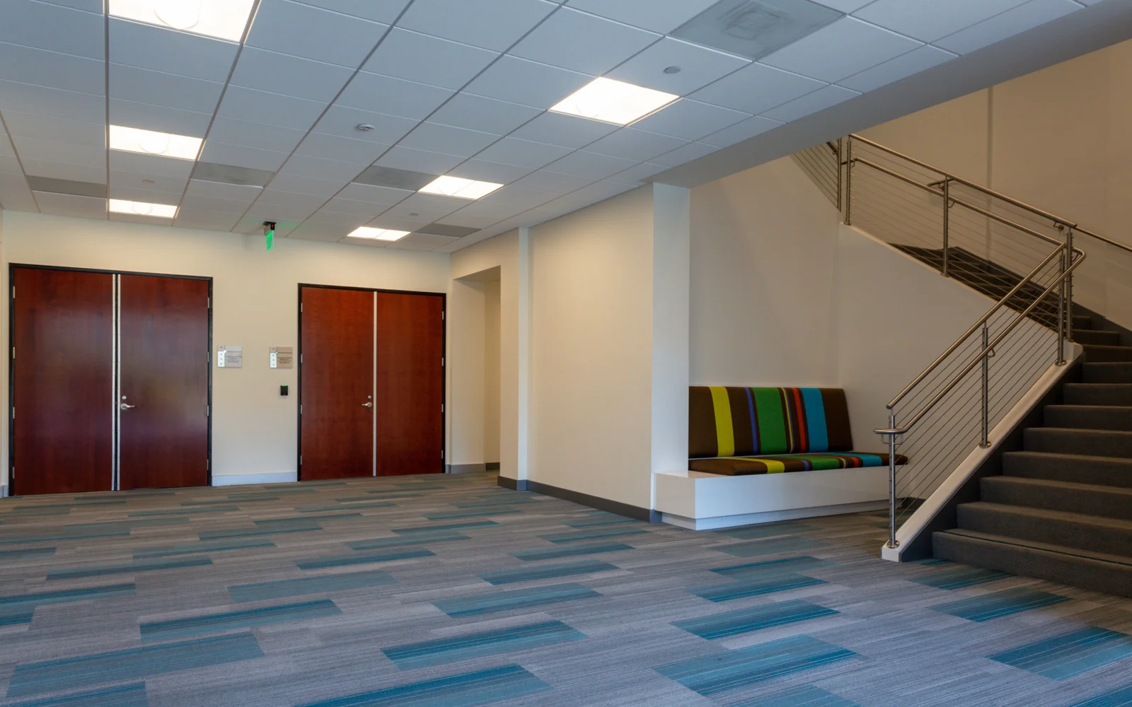 FOOTHILL CORPORATE CENTRE — Lease in Lake Forest, CA, photo 2 of 8