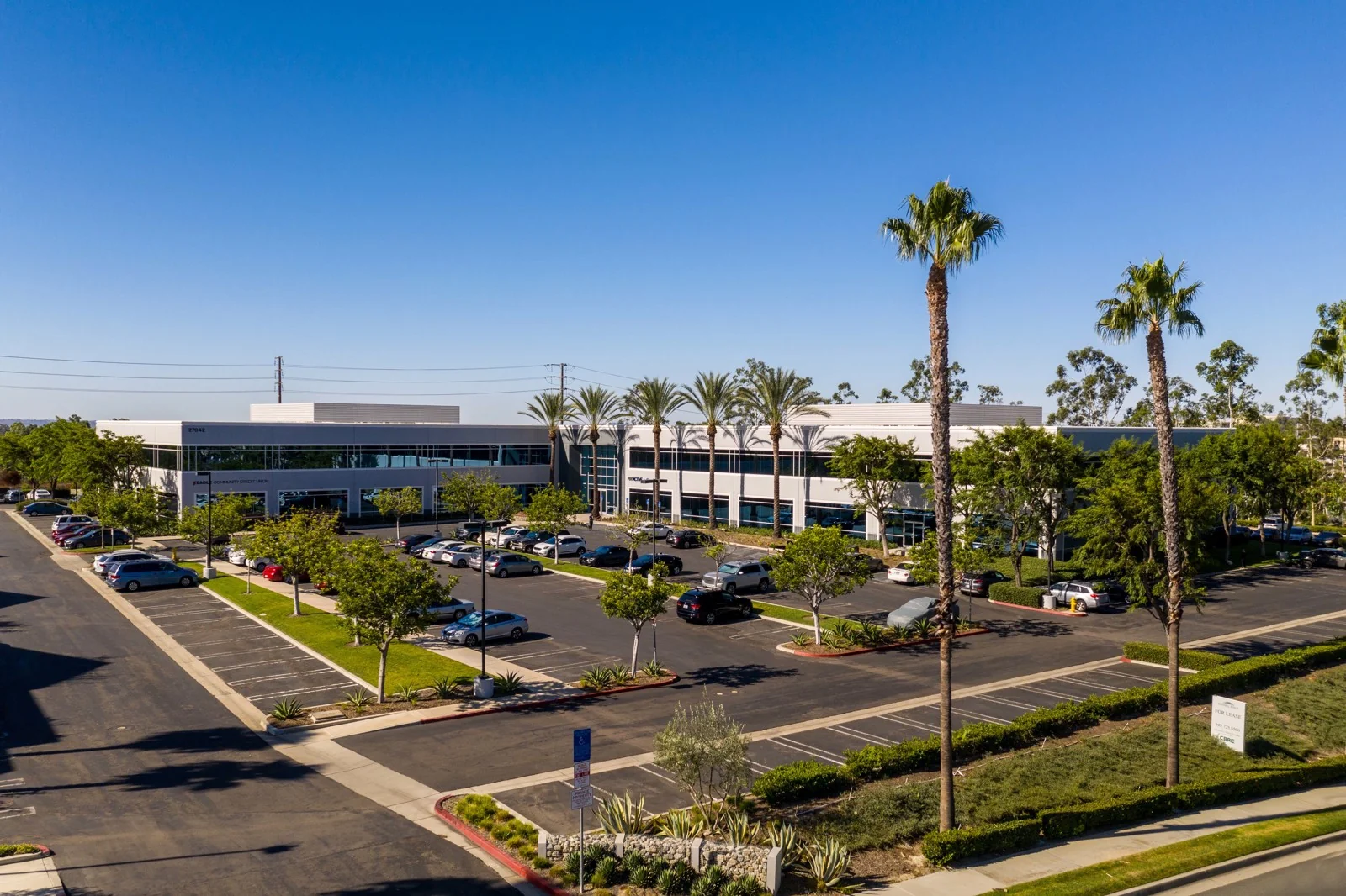FOOTHILL CORPORATE CENTRE — Lease in Lake Forest, CA, photo 4 of 8