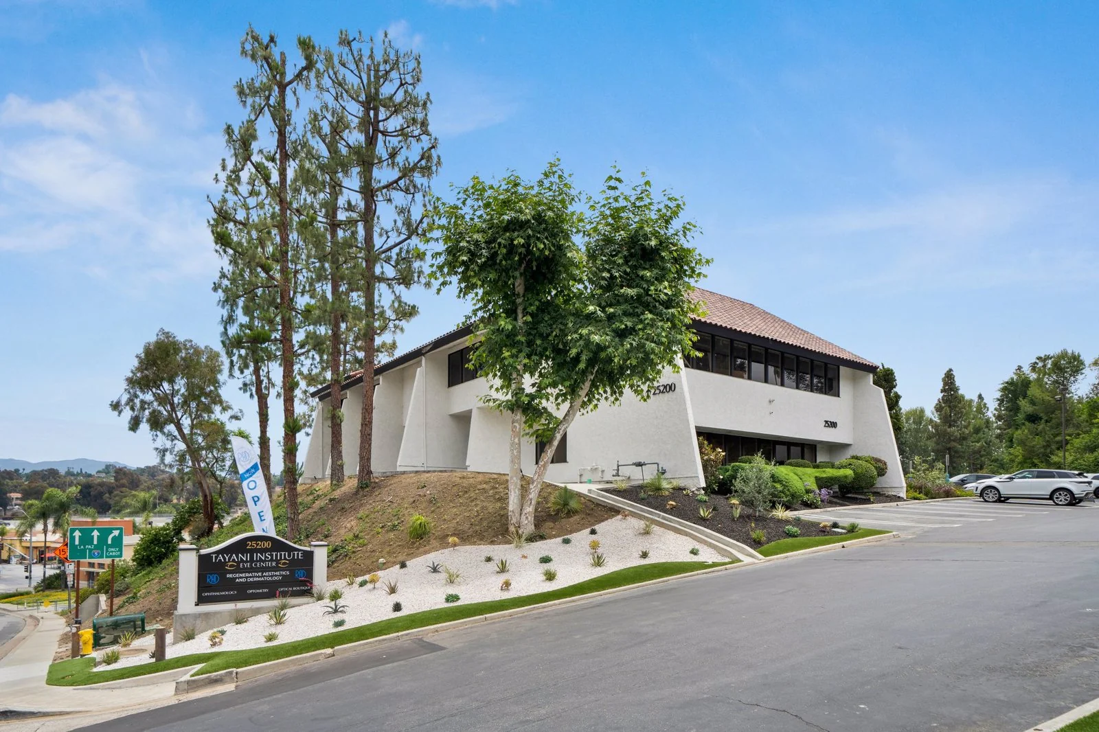 South County Medical Center — Lease in Laguna Hills, CA, photo 1 of 5