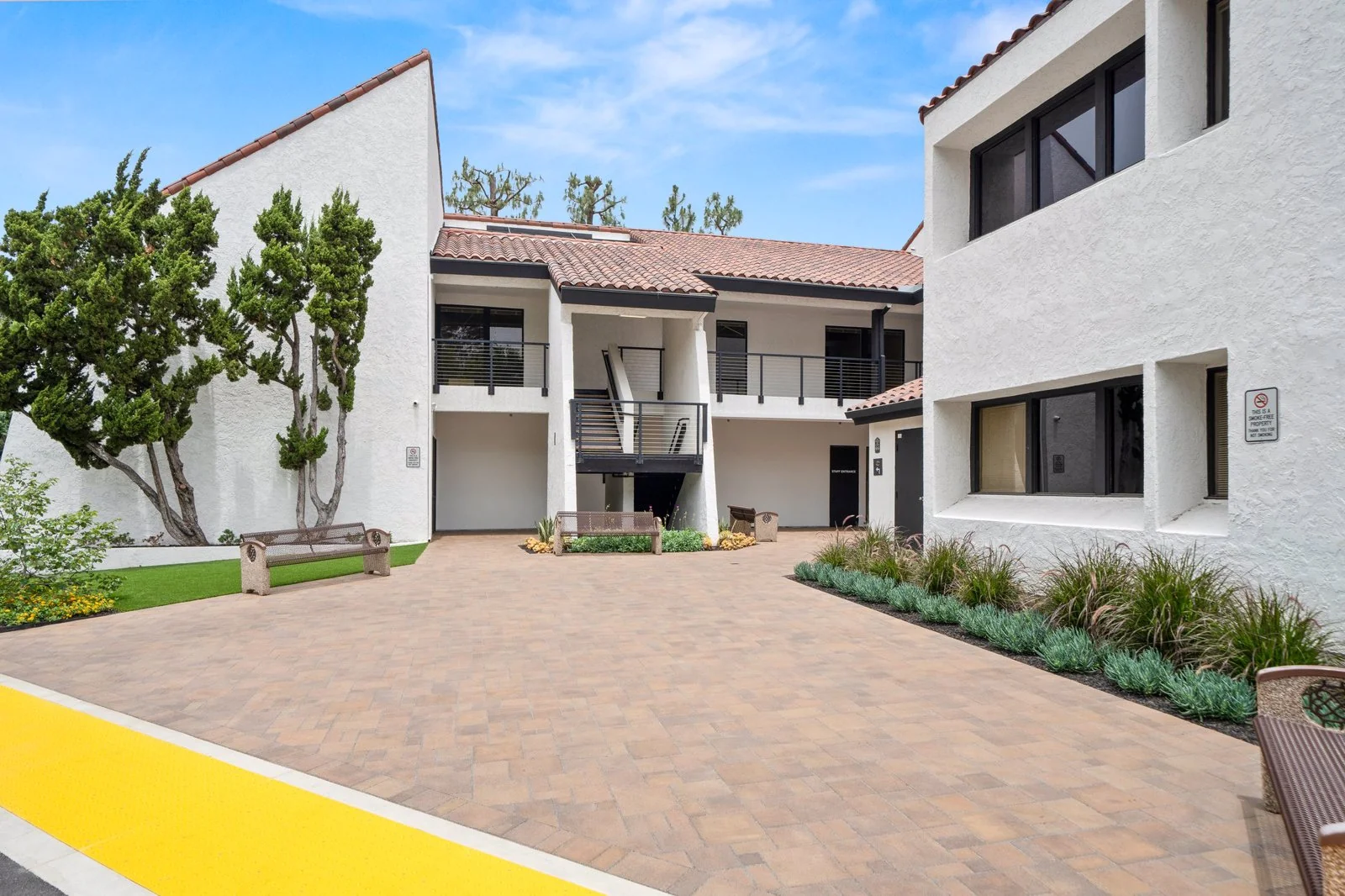 South County Medical Center — Lease in Laguna Hills, CA, photo 2 of 5