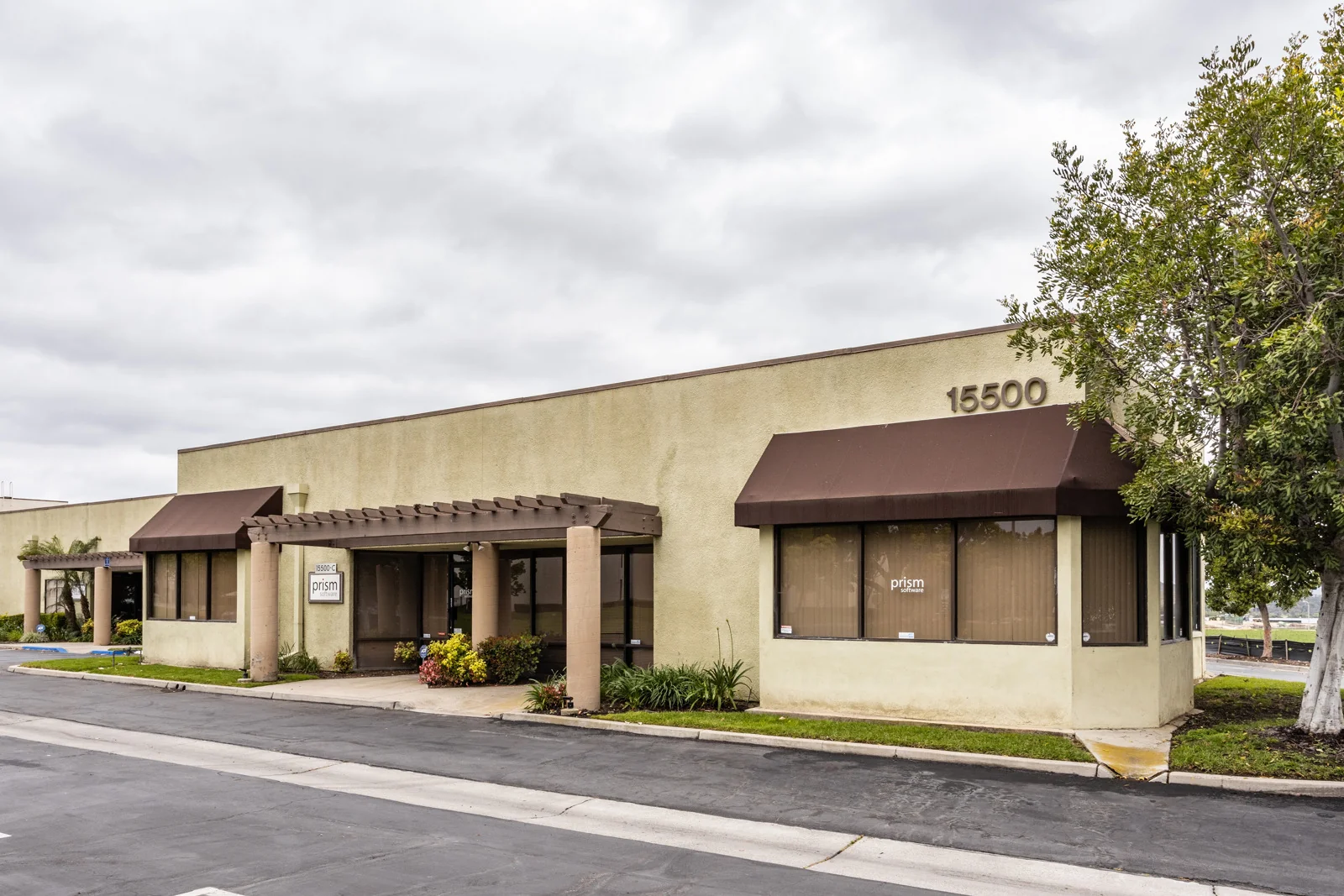 FlexIndustrial in Irvine, CA — Lease in Irvine, CA, photo 2 of 6