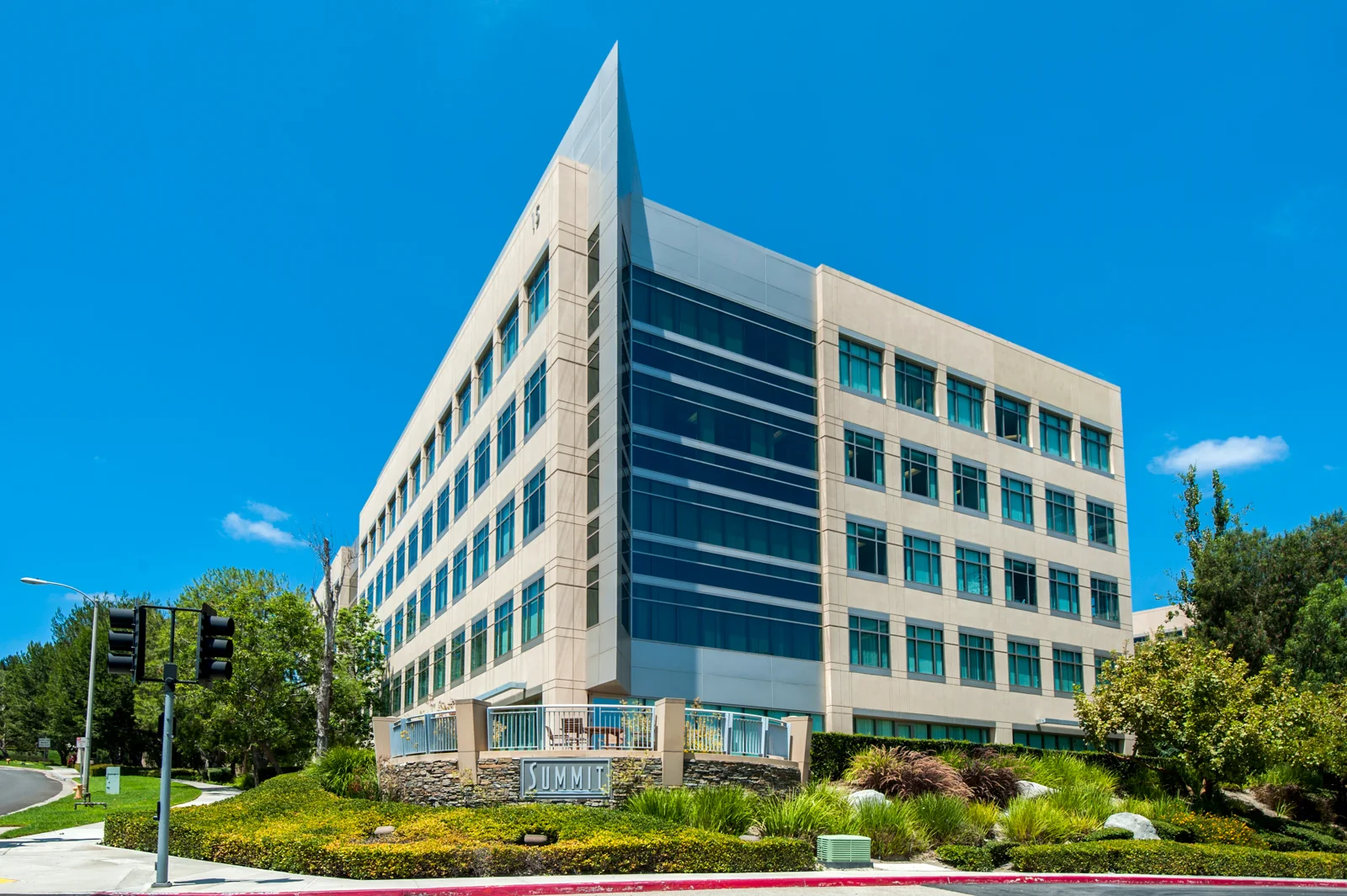 SUMMIT OFFICE CAMPUS - office in Aliso Viejo, CA