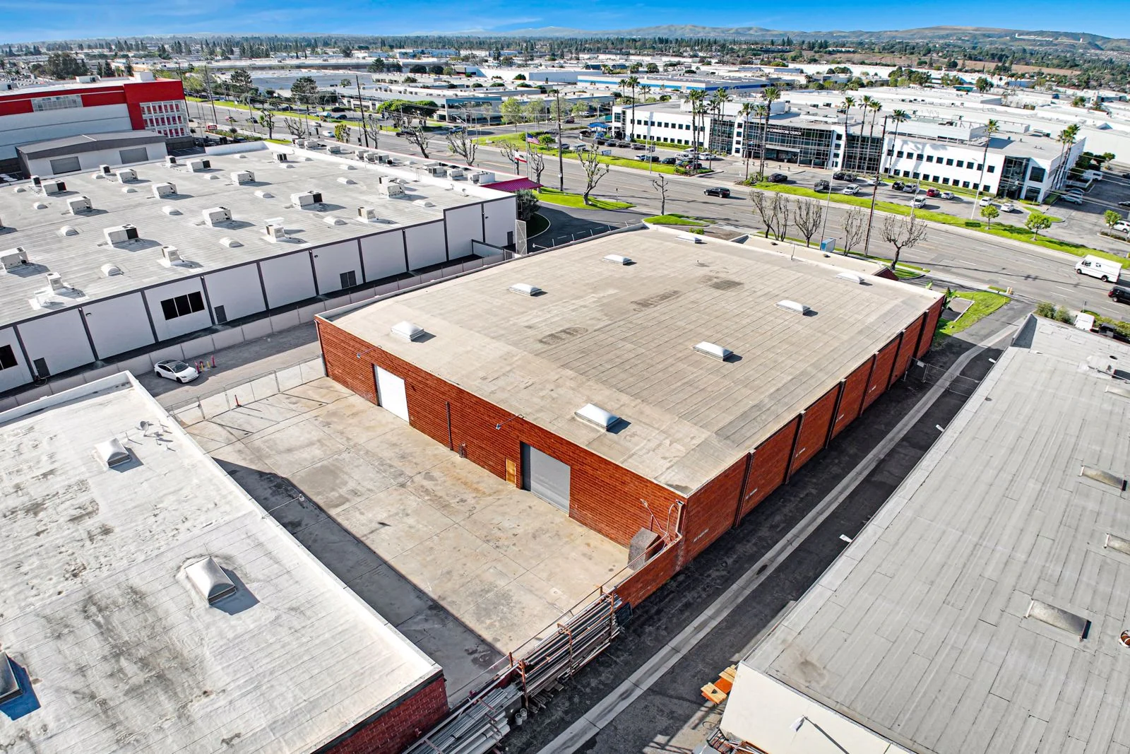 Industrial in Anaheim, CA — Sale in Anaheim, CA, photo 5 of 8