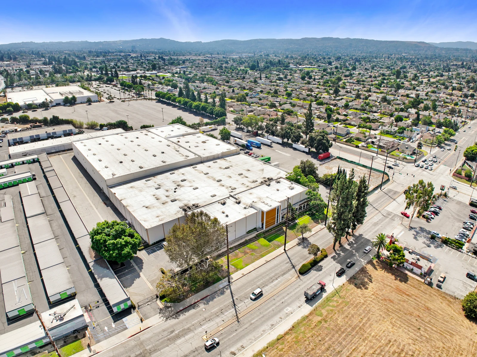 Industrial in Covina, CA - industrial in Covina, CA