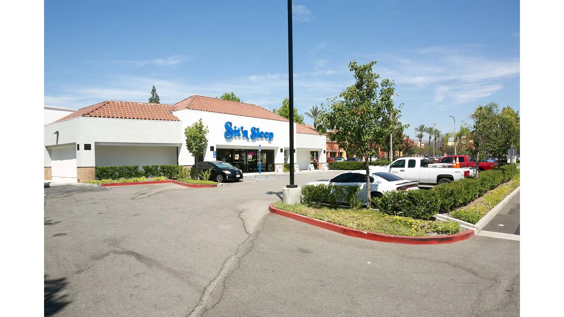 Imperial Center East — Lease in Brea, CA, photo 2 of 6