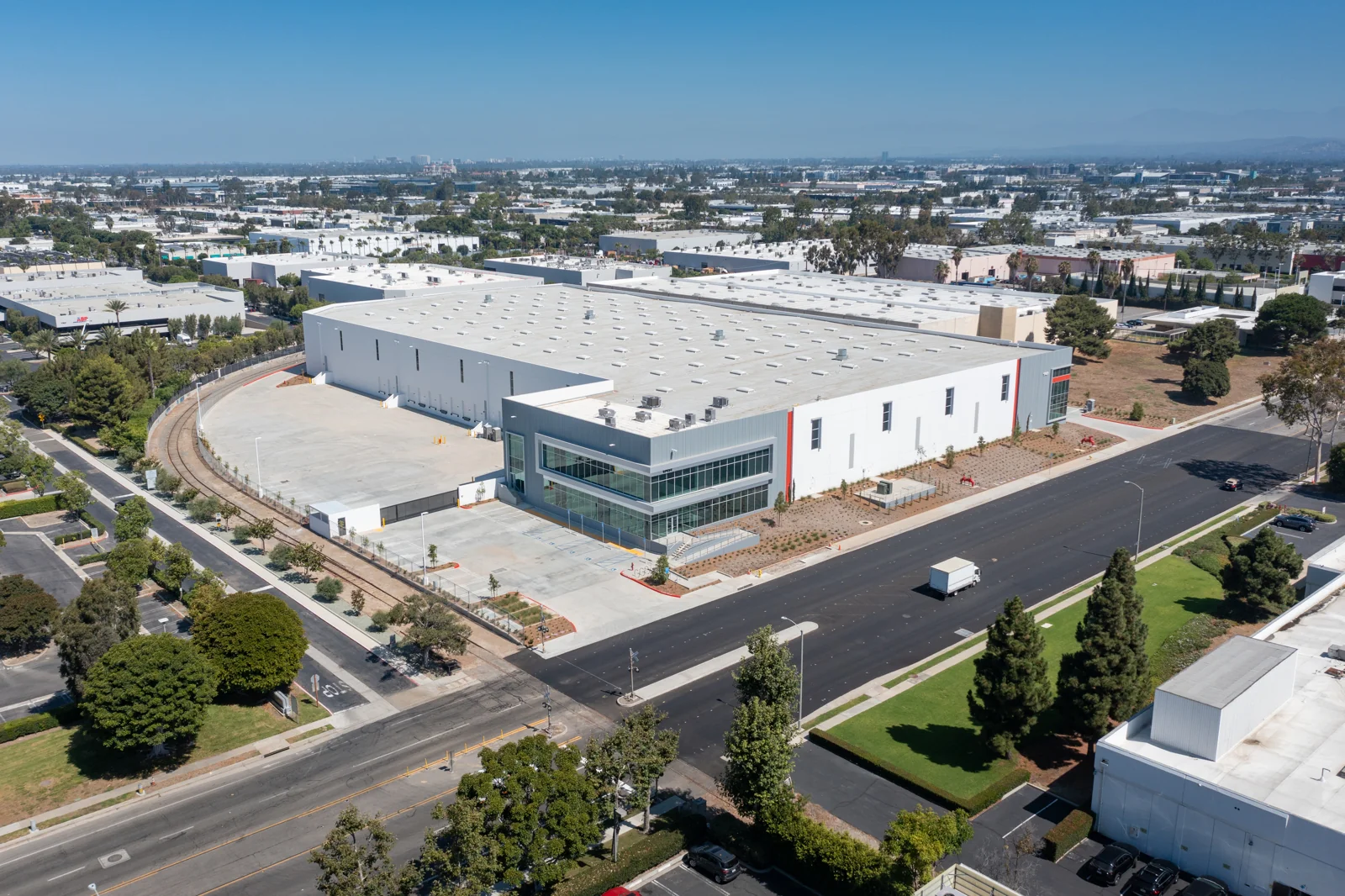 9th Street Irvine — Lease in Irvine, CA, photo 3 of 8