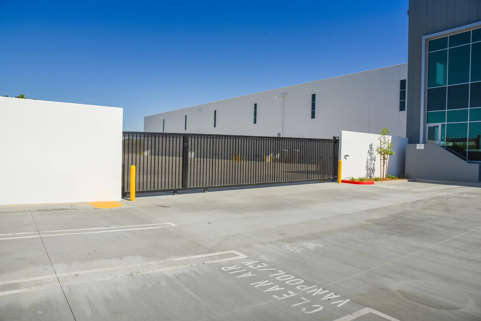 9th Street Irvine — Lease in Irvine, CA, photo 5 of 8