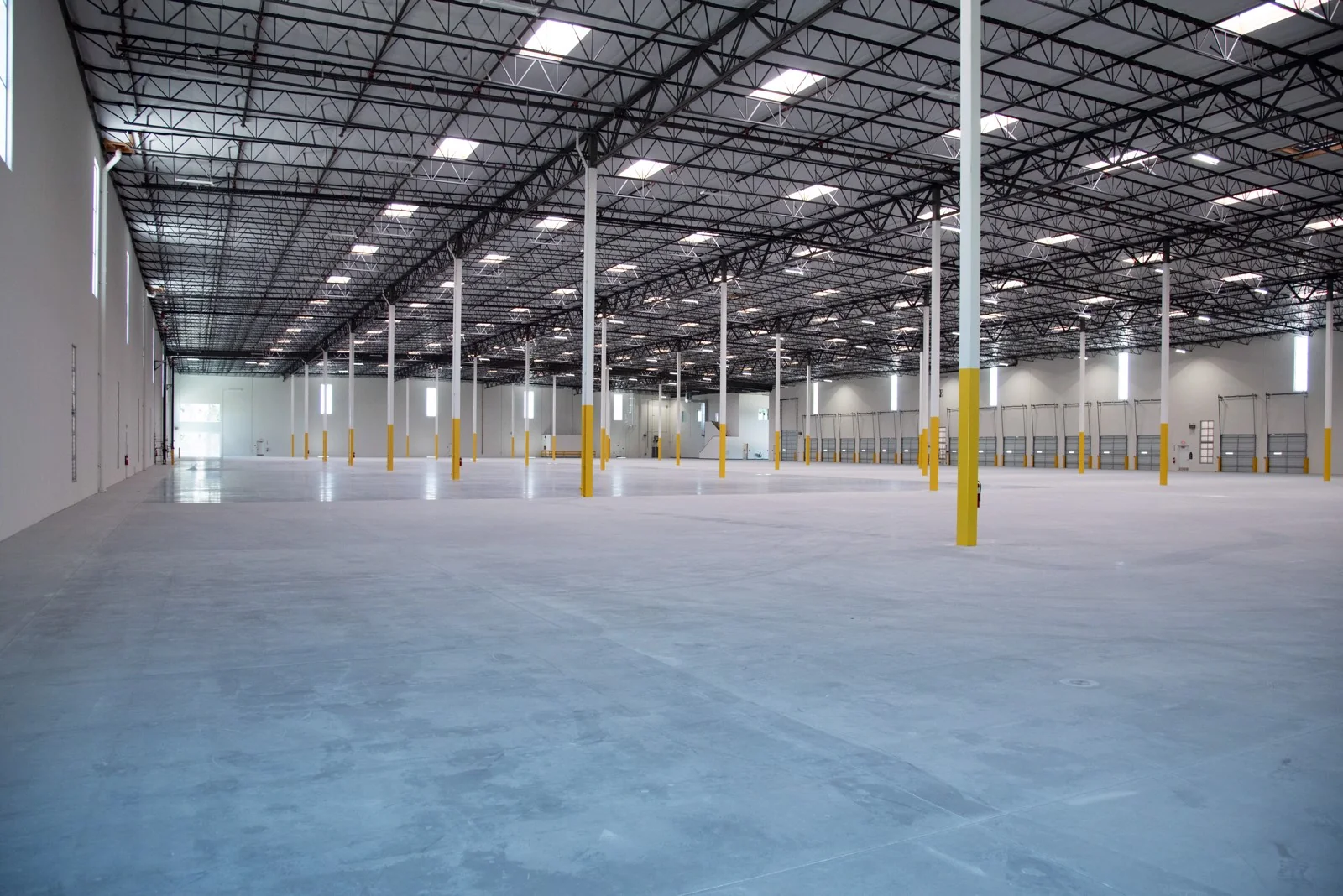 9th Street Irvine — Lease in Irvine, CA, photo 6 of 8
