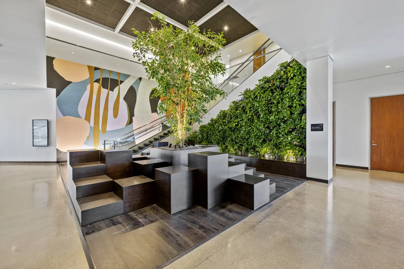 Koll Center Newport — Lease in Newport Beach, CA, photo 2 of 8