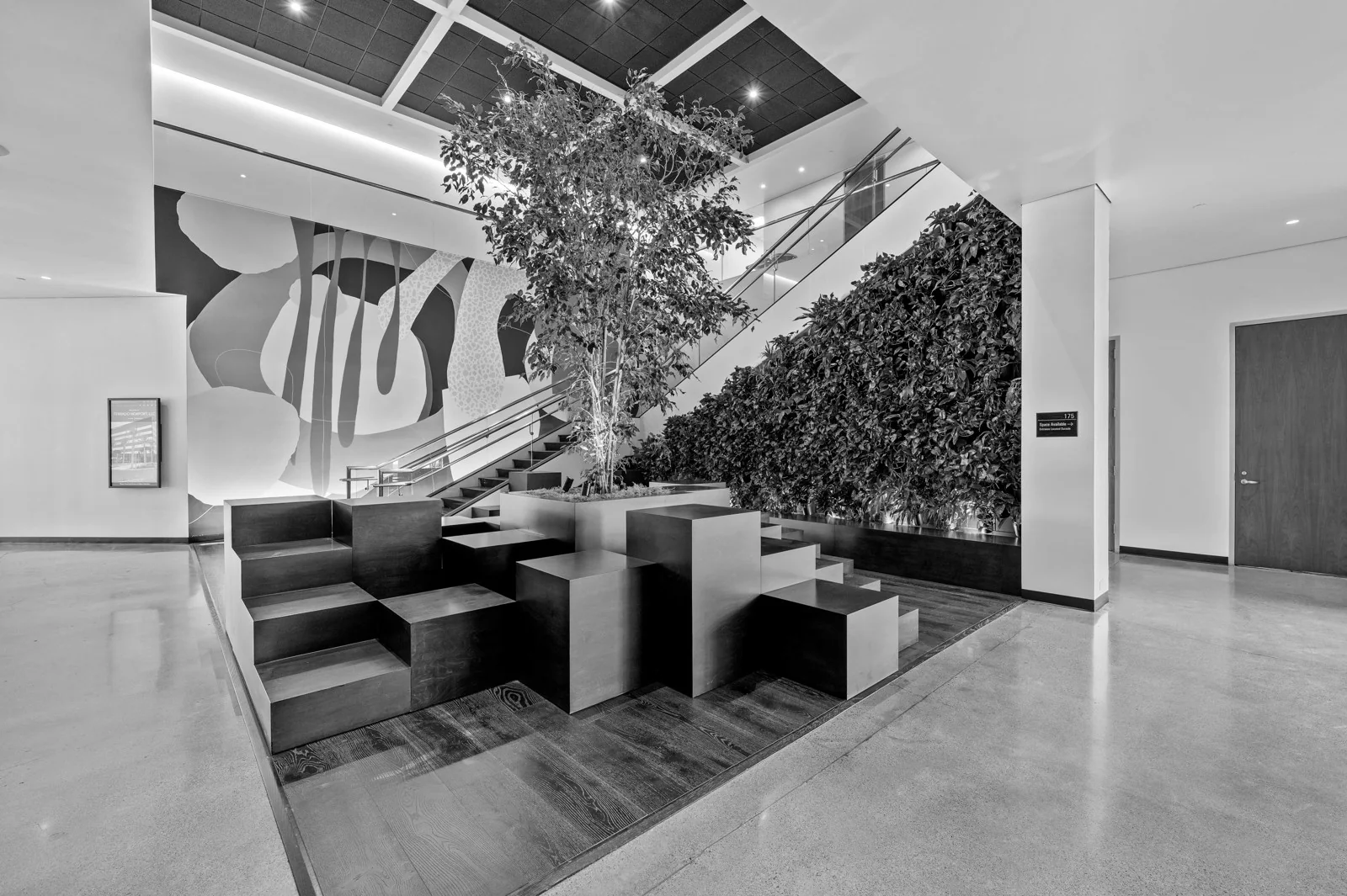 Koll Center Newport — Lease in Newport Beach, CA, photo 3 of 8