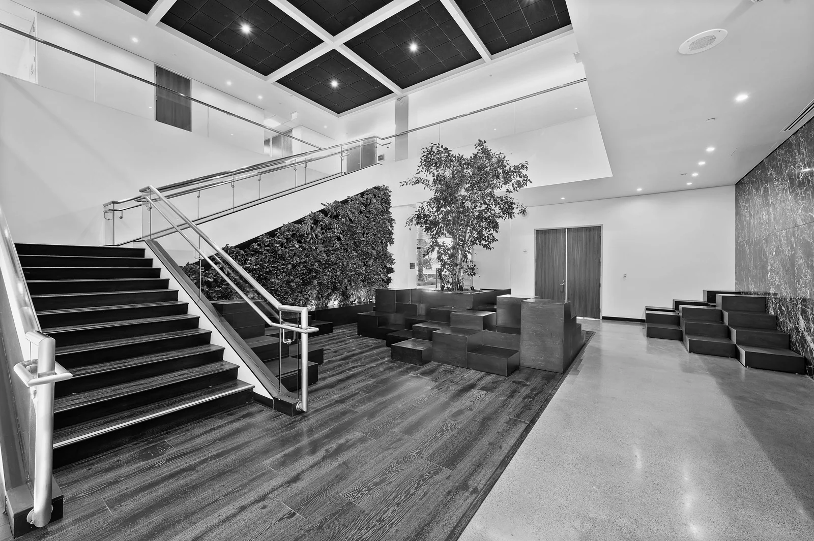 Koll Center Newport — Lease in Newport Beach, CA, photo 5 of 8