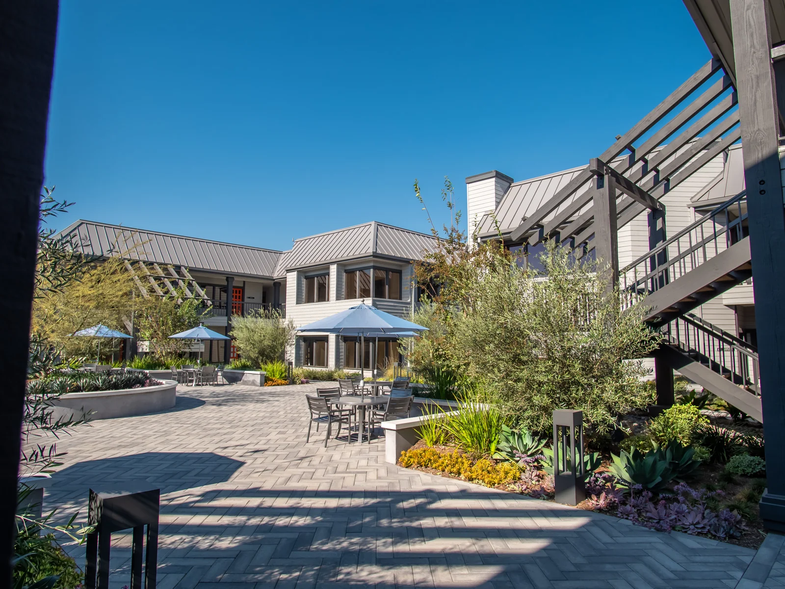 Newport Office Plaza — Lease in Newport Beach, CA, photo 3 of 5