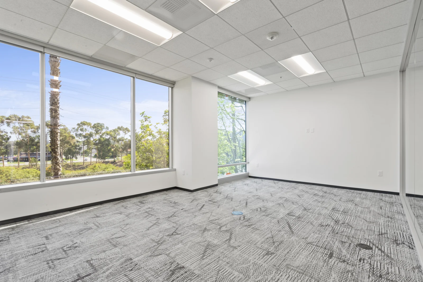 100 Bayview — Lease in Newport Beach, CA, photo 6 of 8