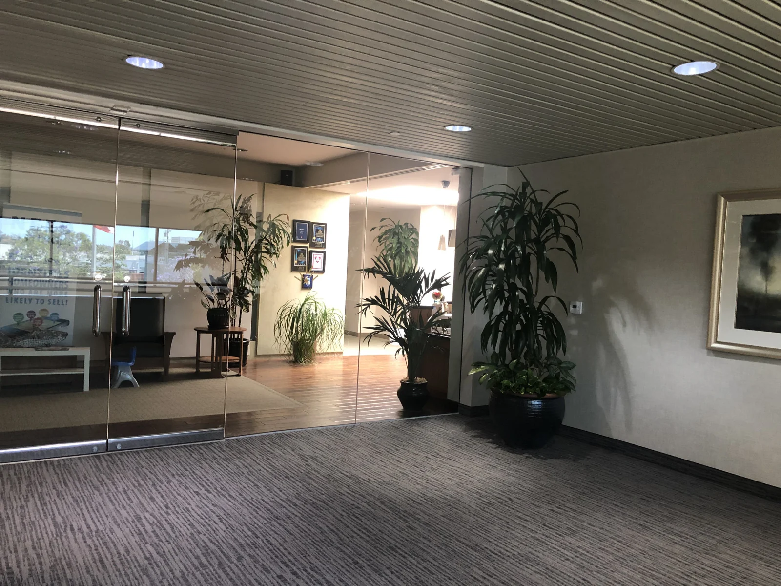 Baker Plaza — Lease in Costa Mesa, CA, photo 2 of 4