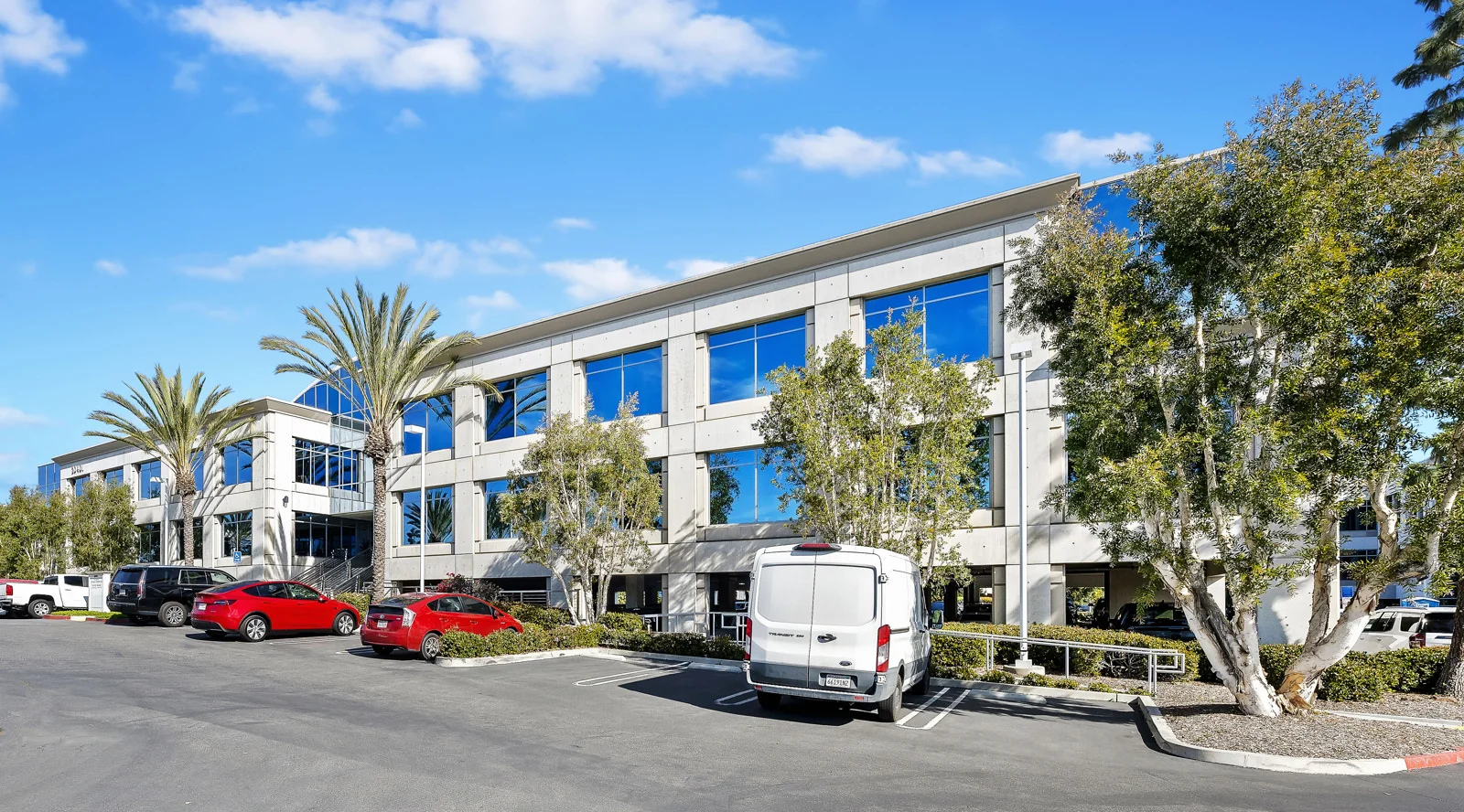 BAYVIEW BUSINESS PARK — Lease in Newport Beach, CA, photo 7 of 8