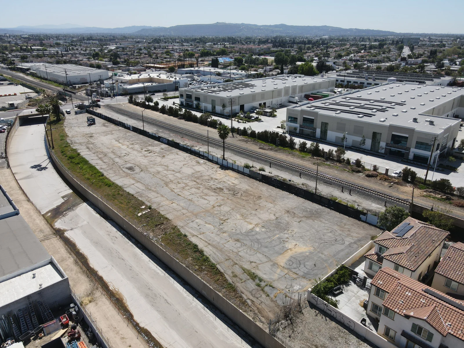 4301 Temple City Blvd. — Lease in El Monte, CA, photo 3 of 7