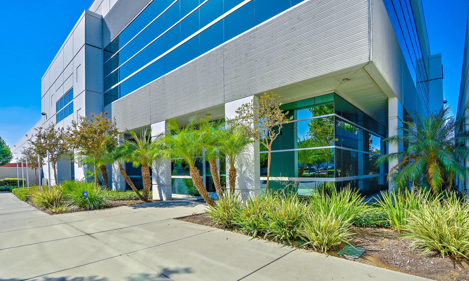 Mid-Counties Distribution Center - industrial in Buena Park, CA