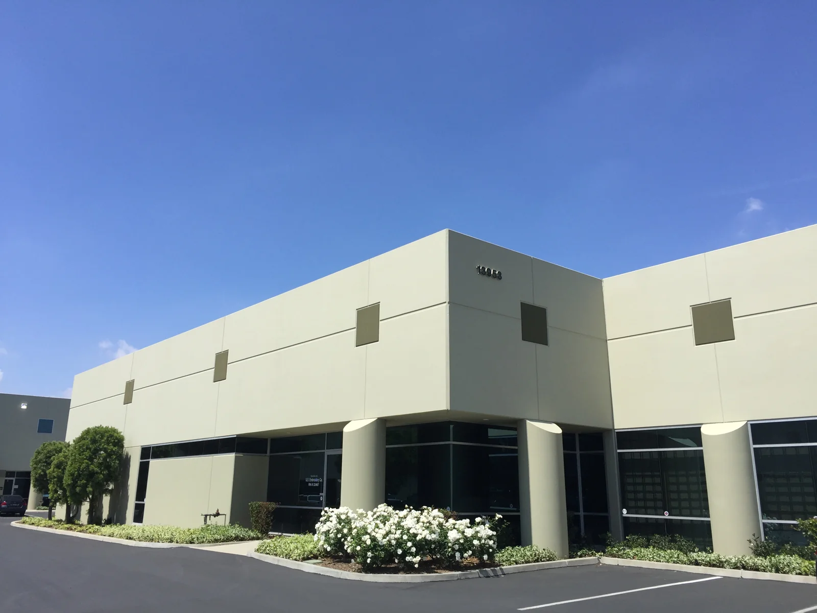 Valley View Farms Business Center