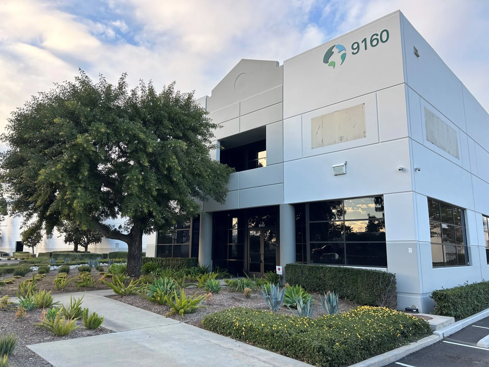 9160B Norwalk Blvd. Santa Fe Springs, CA