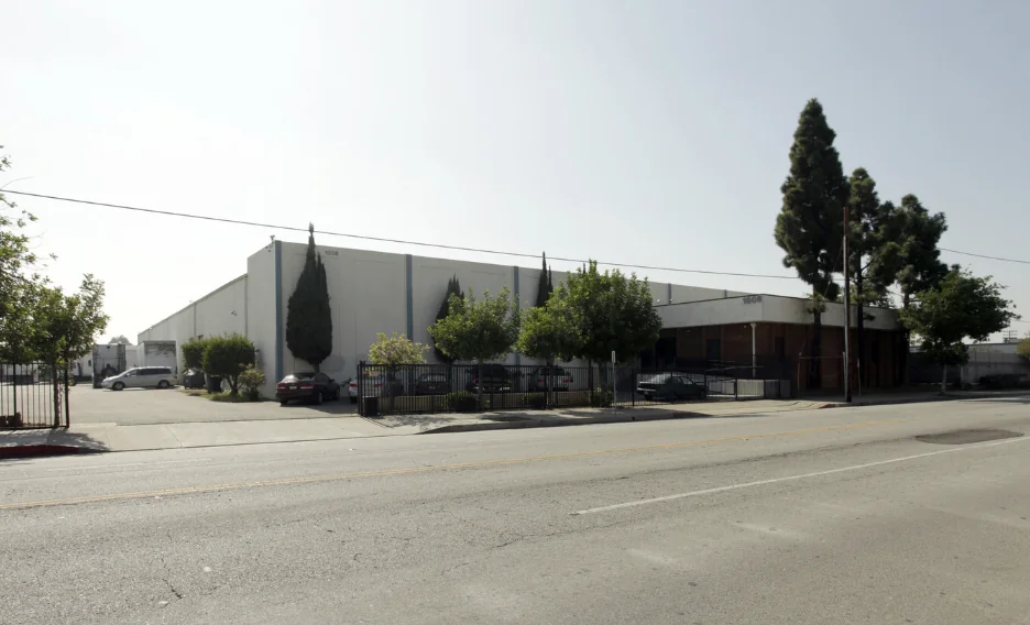 1005 W Olympic Blvd — Lease in Montebello, CA, photo 1 of 1