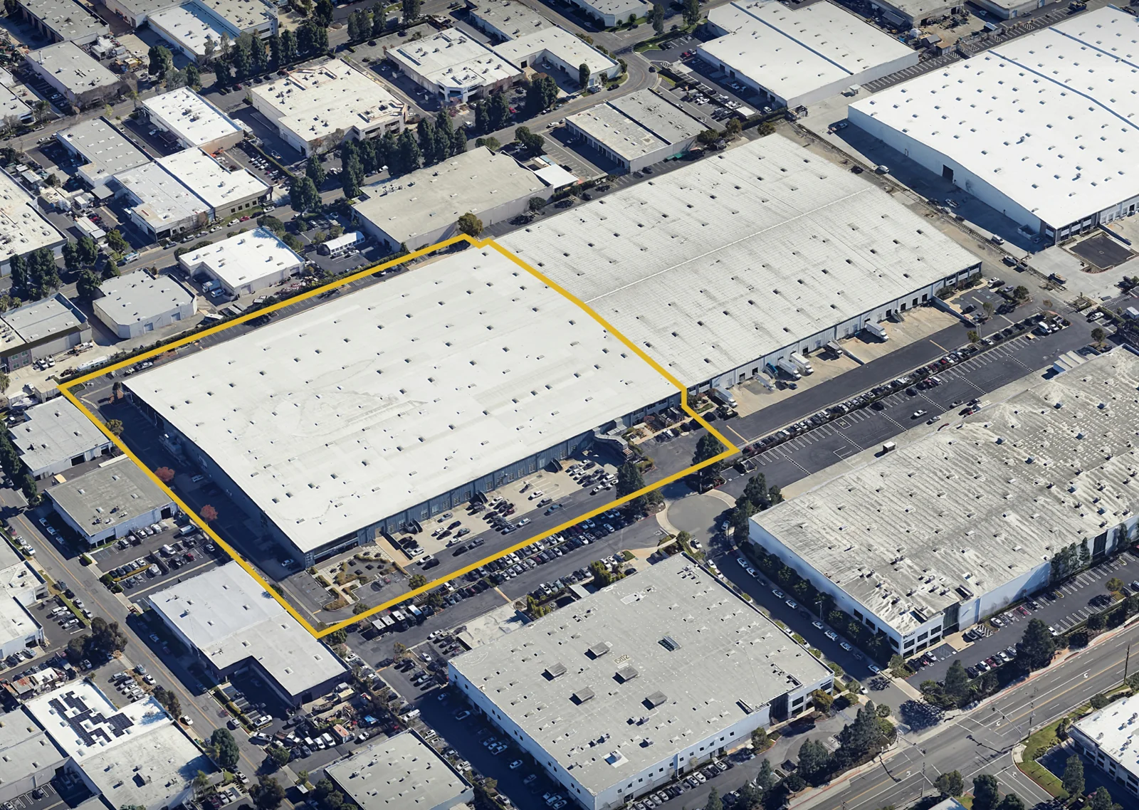 Industrial in Huntington Beach, CA - photo 2 - Huntington Beach, CA