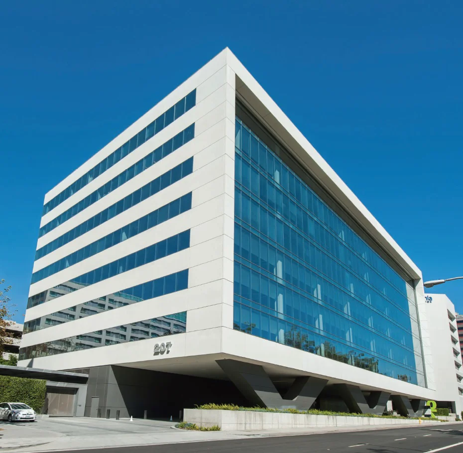 Office in Glendale, CA — Lease in Glendale, CA, photo 2 of 2