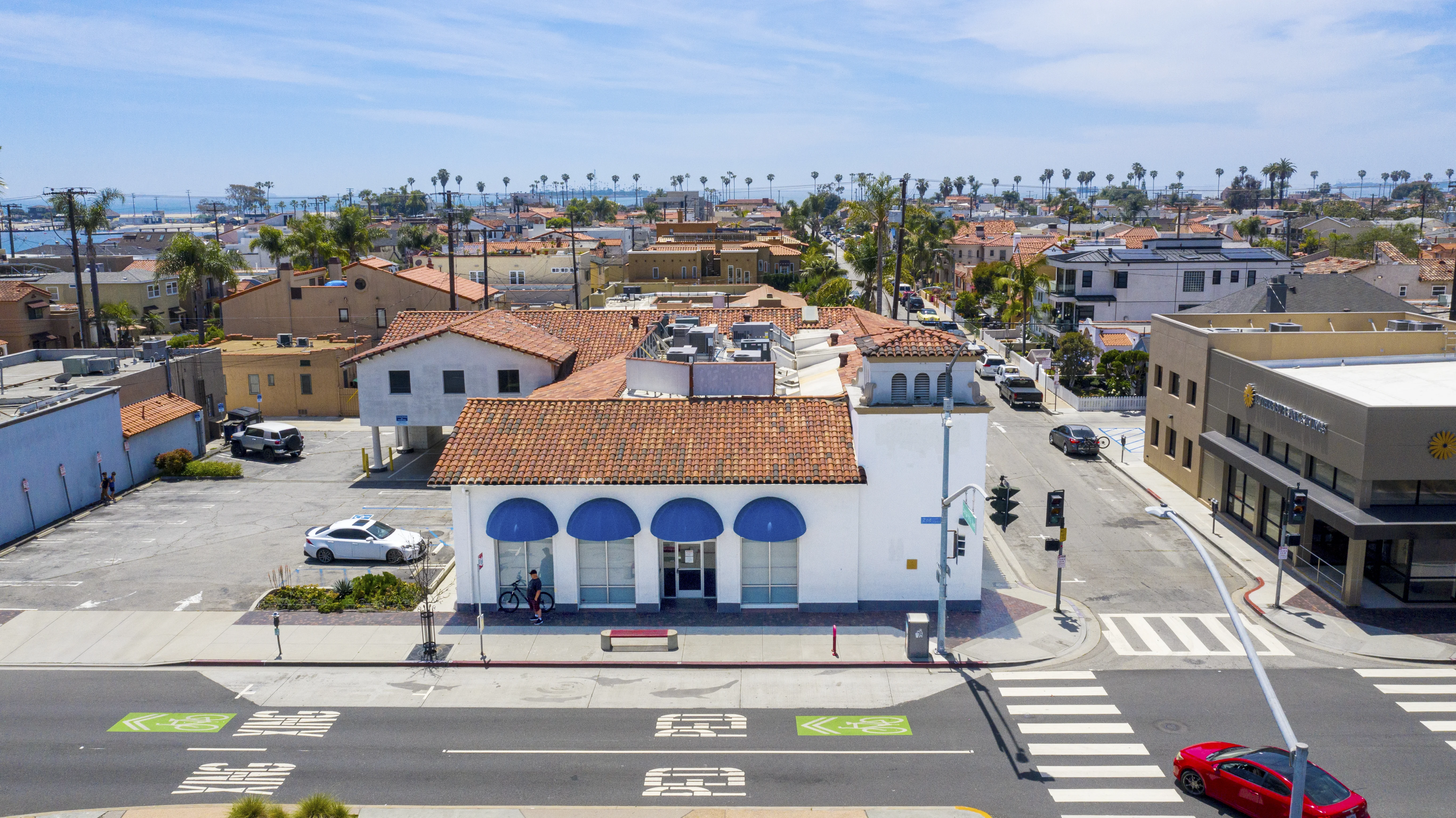 5354 E. 2nd St. — Lease in Long Beach, CA, photo 3 of 4