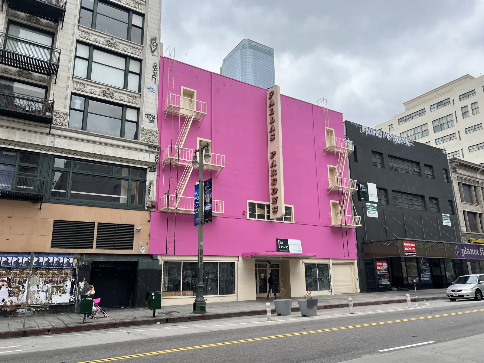 445 S Broadway