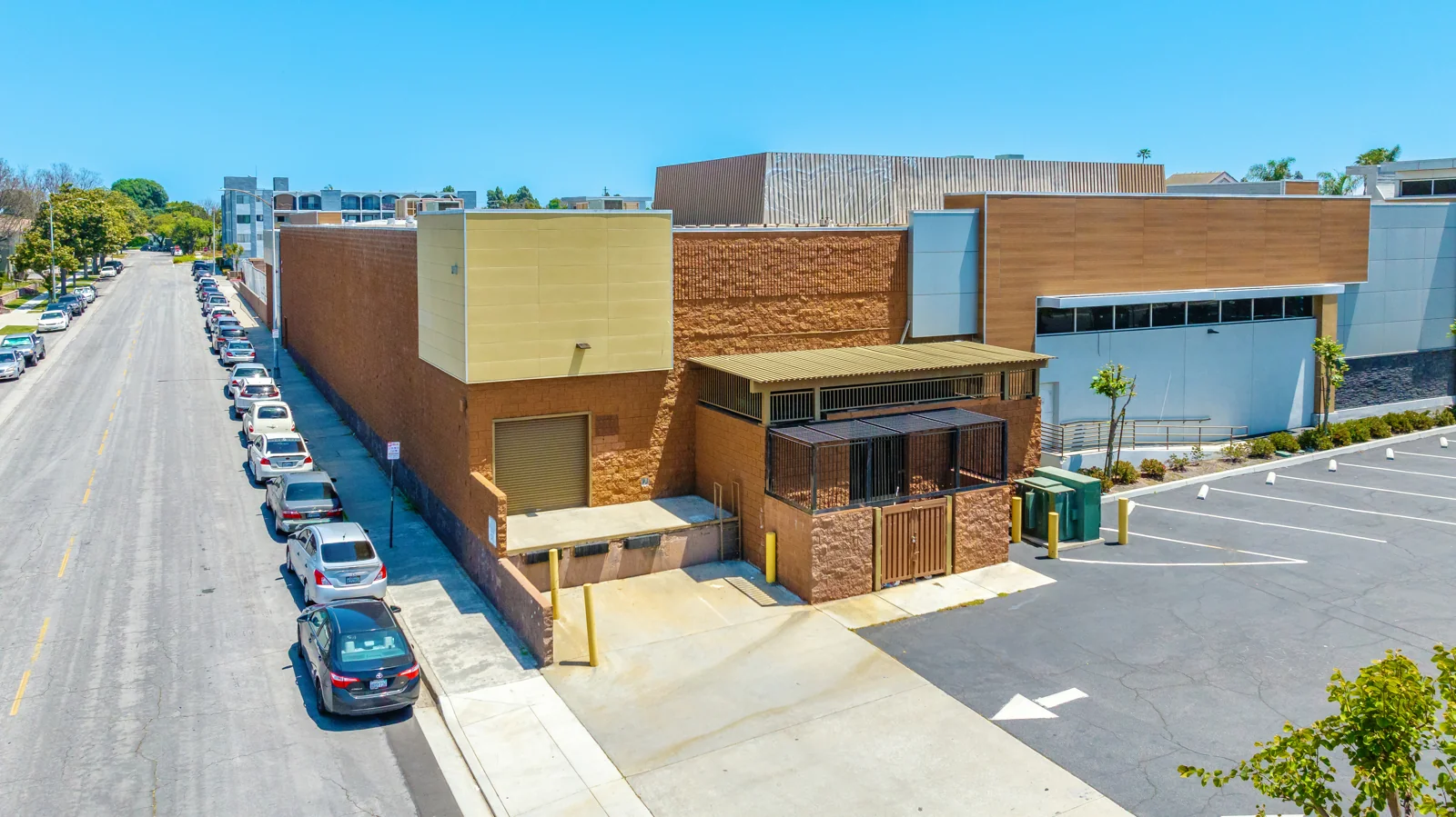 Retail in Long Beach, CA - photo 6 - Long Beach, CA