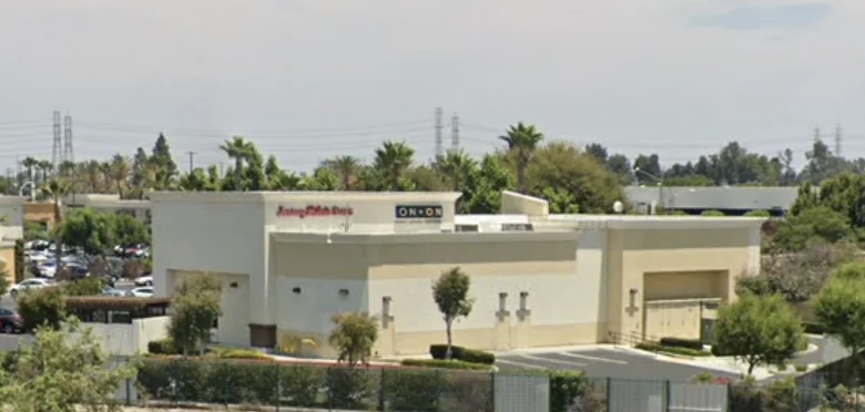 Gateway Towne Center - photo 4 - Compton, CA