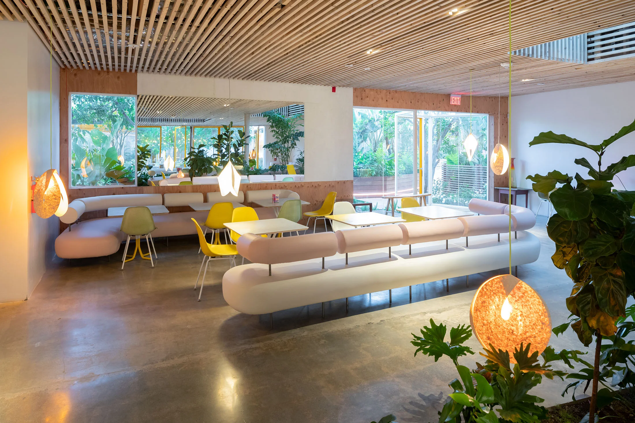 Office in Los Angeles, CA - photo 4 - Los Angeles, CA