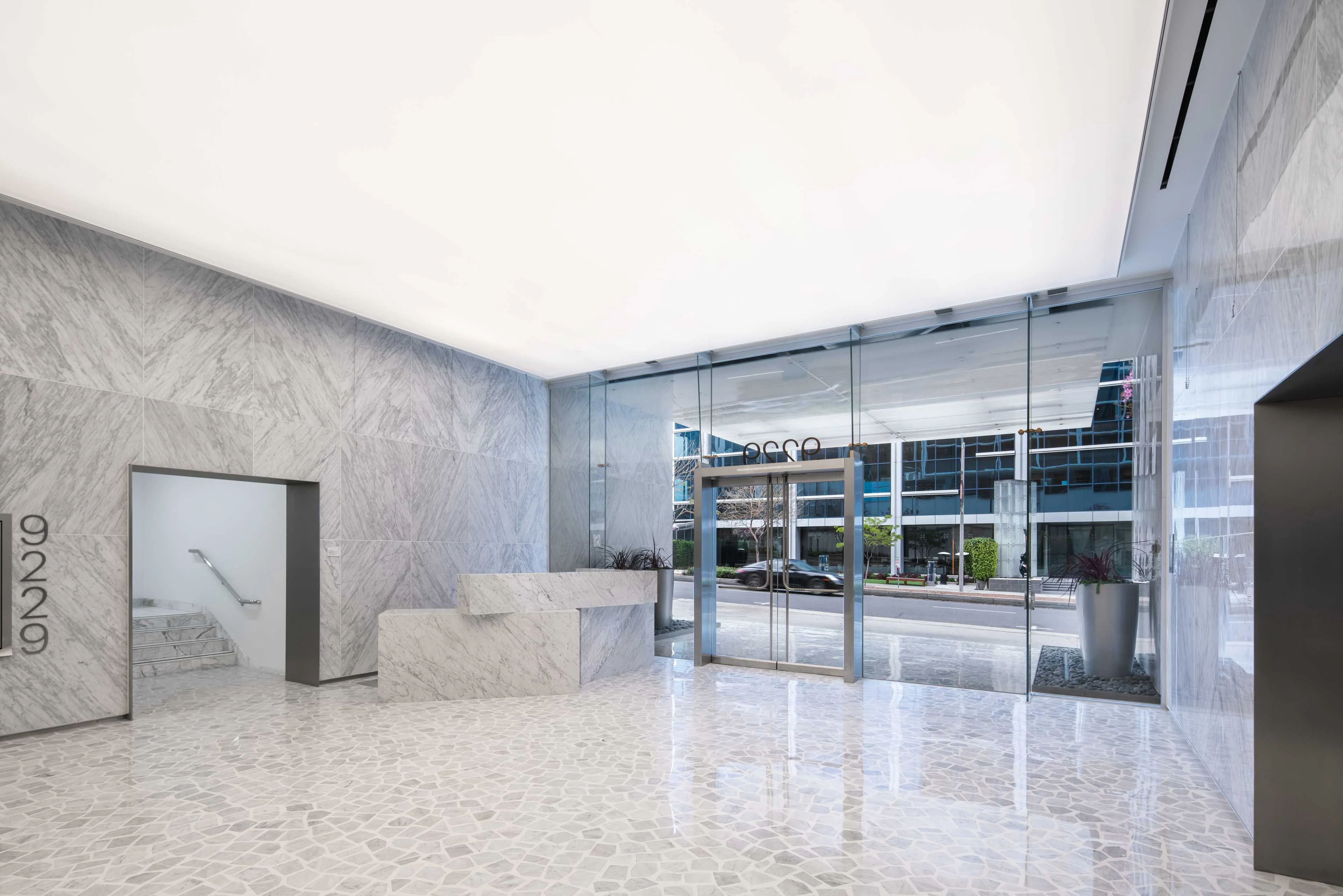 Nine Two Sunset - 9229 — Lease in West Hollywood, CA, photo 2 of 6