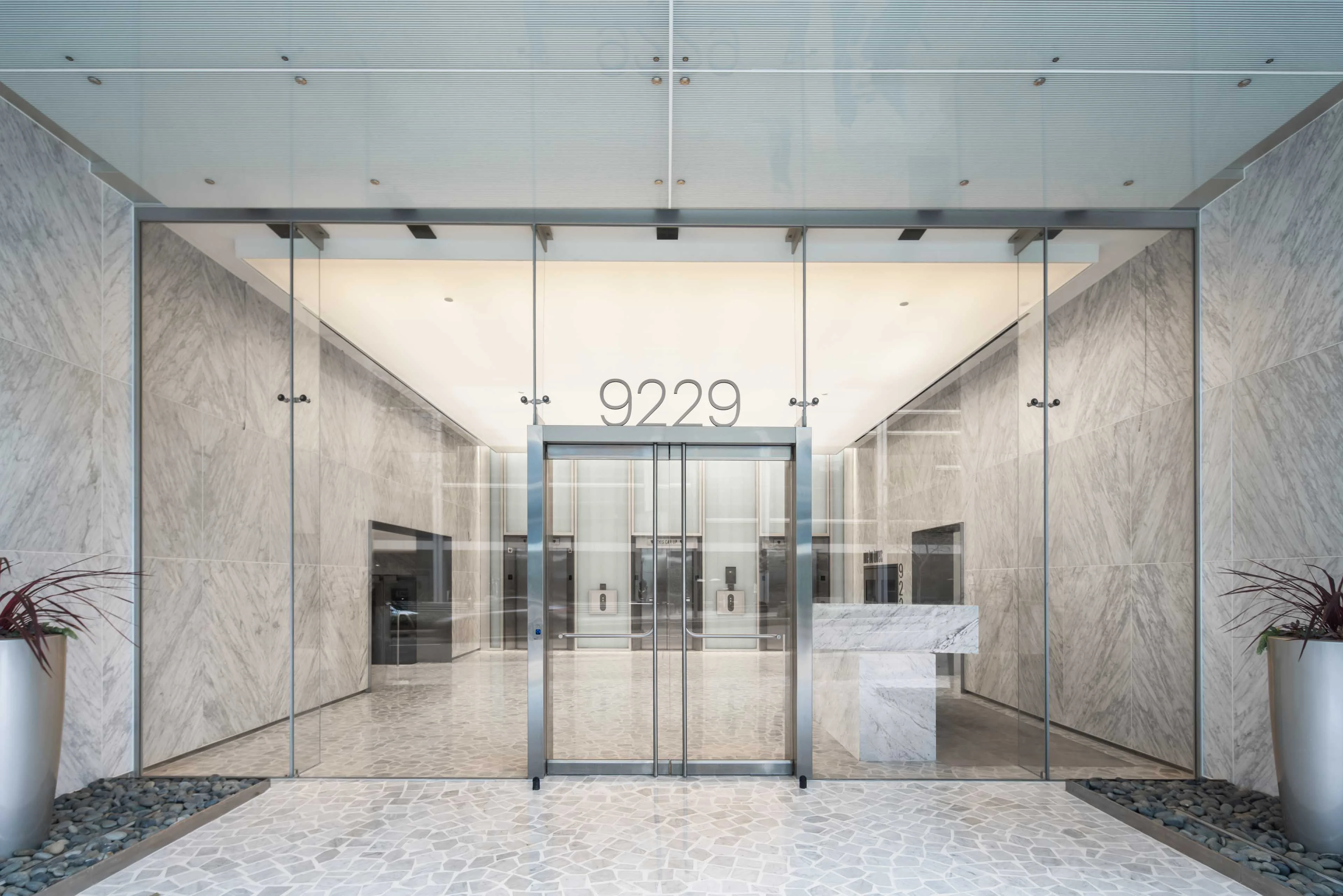 Nine Two Sunset - 9229 — Lease in West Hollywood, CA, photo 3 of 6