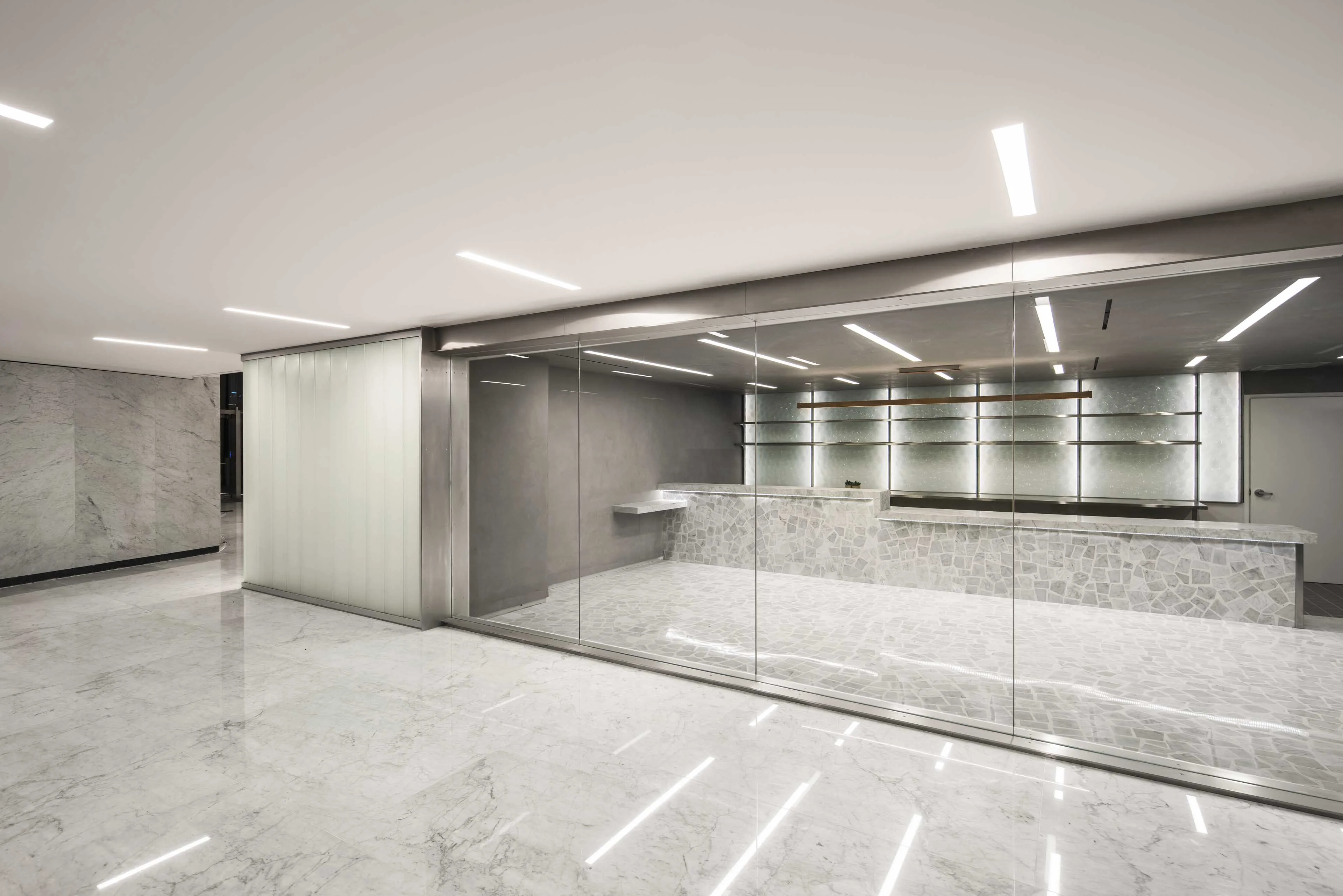 Nine Two Sunset - 9229 — Lease in West Hollywood, CA, photo 5 of 6