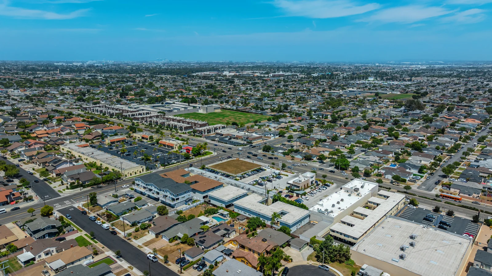 Retail in Torrance, CA — Lease in Torrance, CA, photo 7 of 8