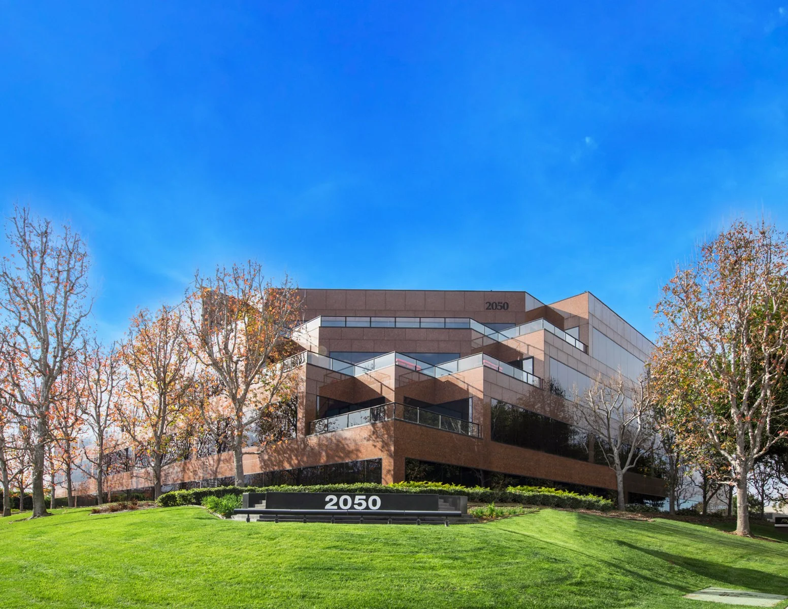 Gramercy Plaza — Lease in Torrance, CA, photo 1 of 3