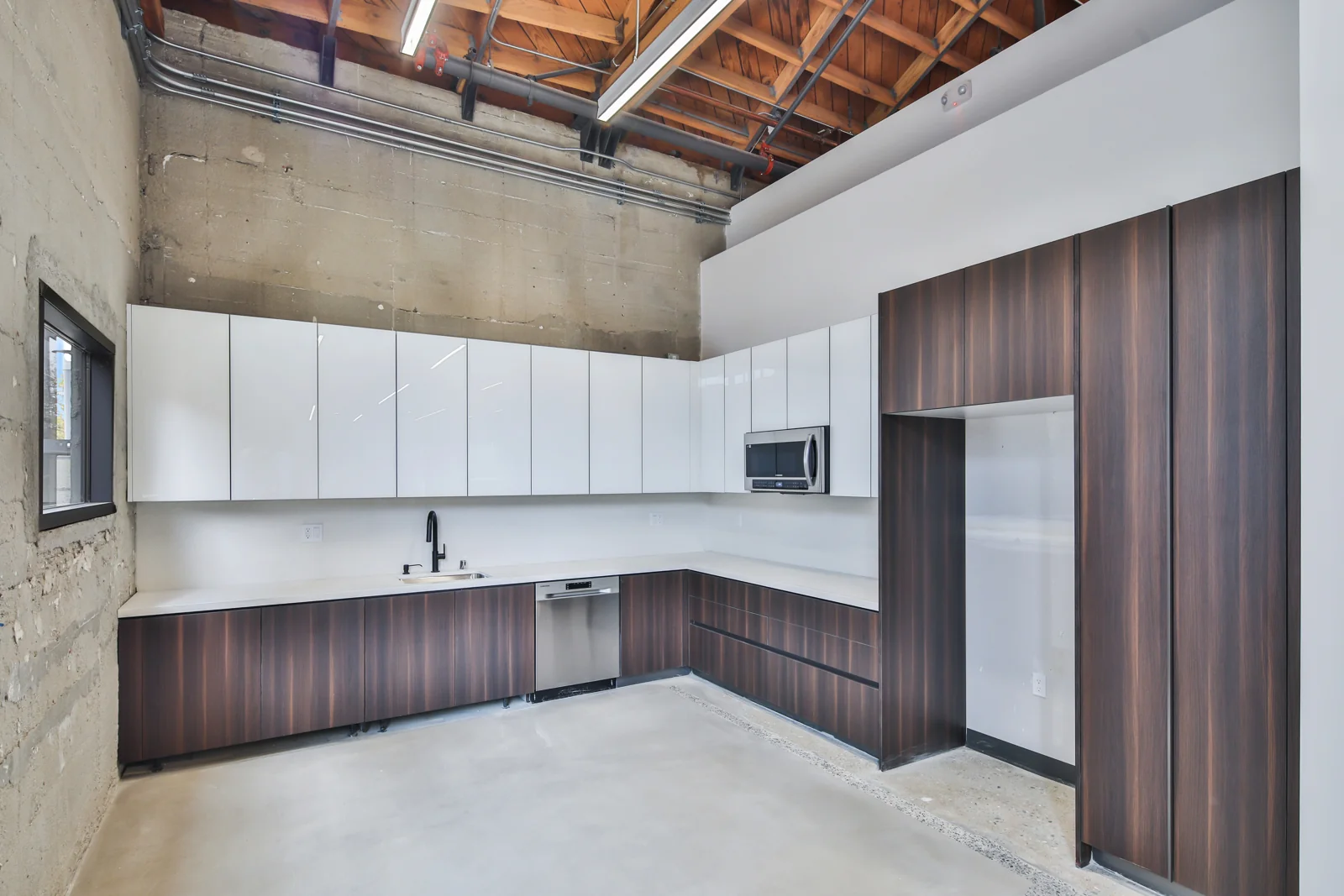Office in Culver City, CA — Lease in Culver City, CA, photo 8 of 8