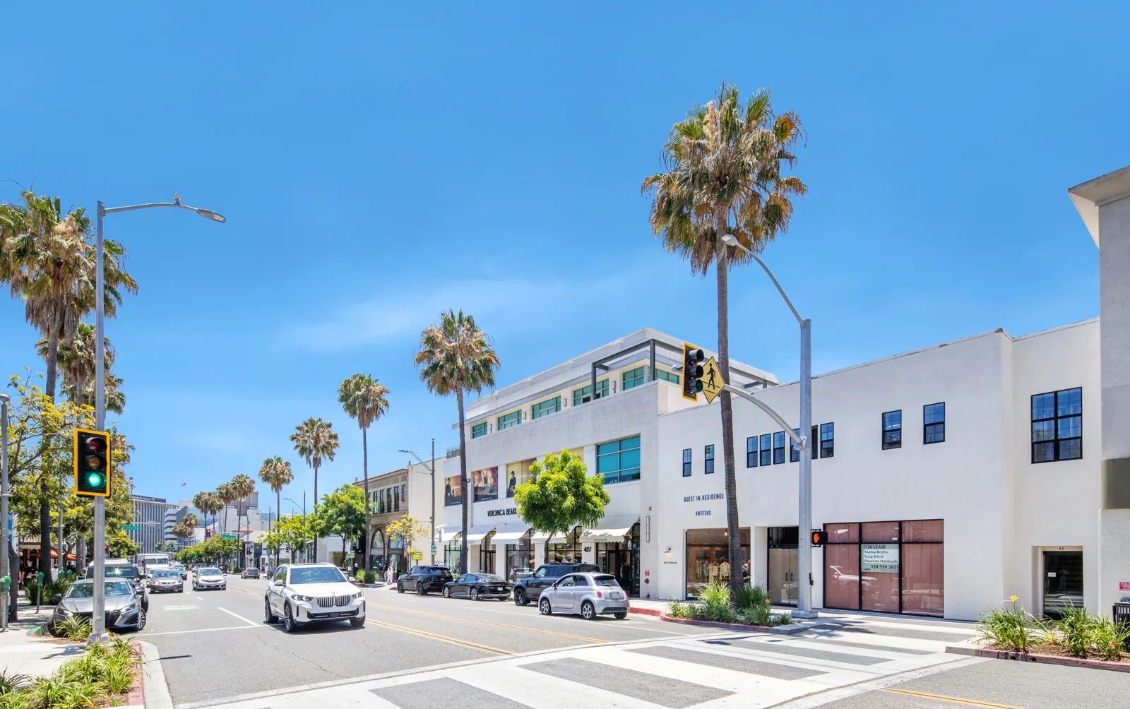 Retail in Beverly Hills, CA - photo 13 - Beverly Hills, CA