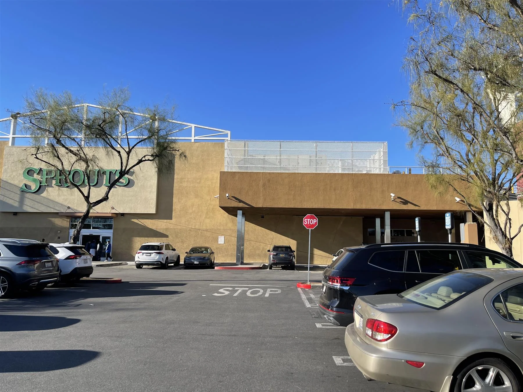 Venice Crossroads Sprouts Sublease