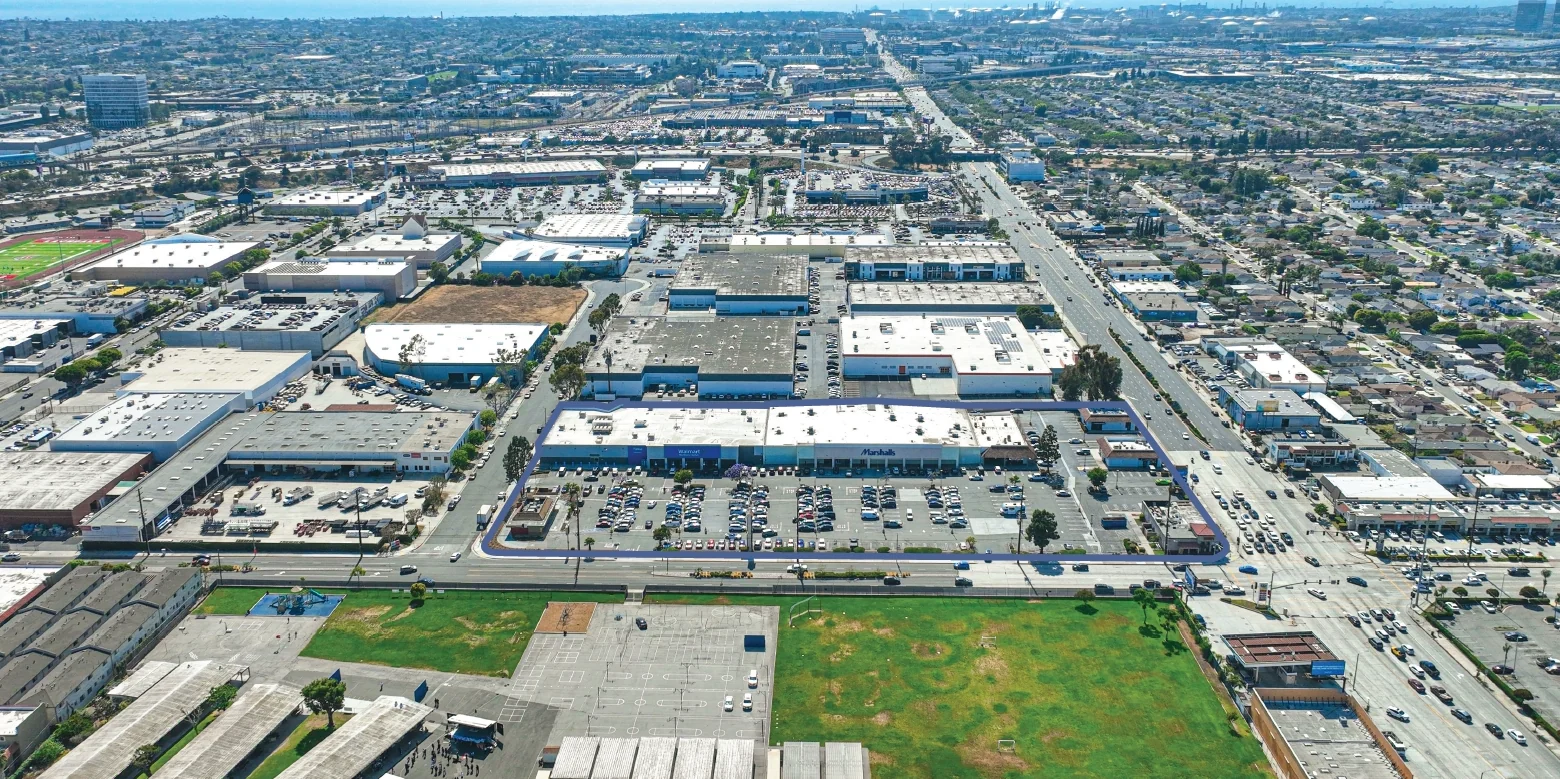 Retail in Hawthorne, CA — Lease in Hawthorne, CA, photo 4 of 4