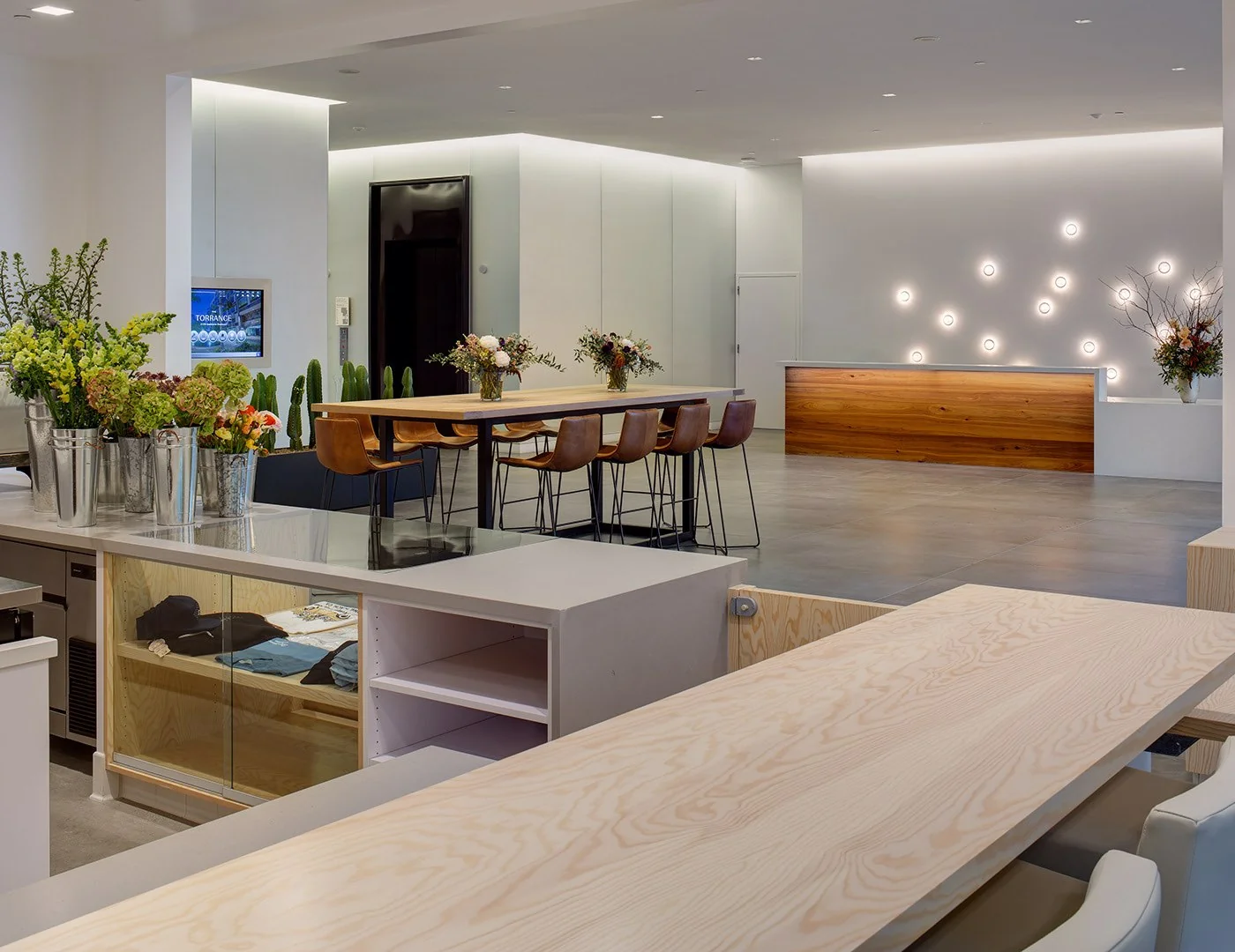 The Torrance — Lease in Torrance, CA, photo 2 of 3
